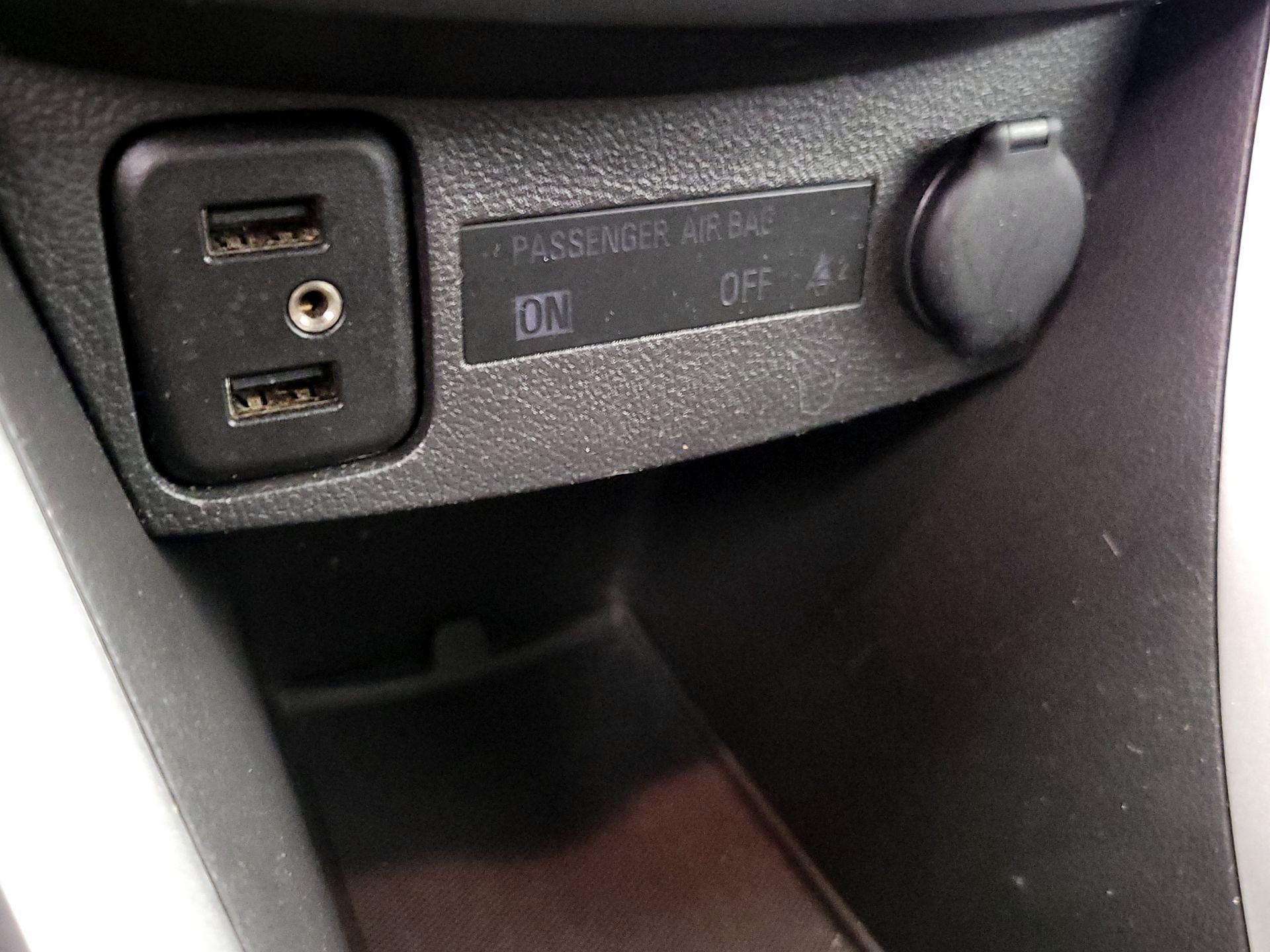 Thumbnail: 2019 Chevrolet Trax - 18