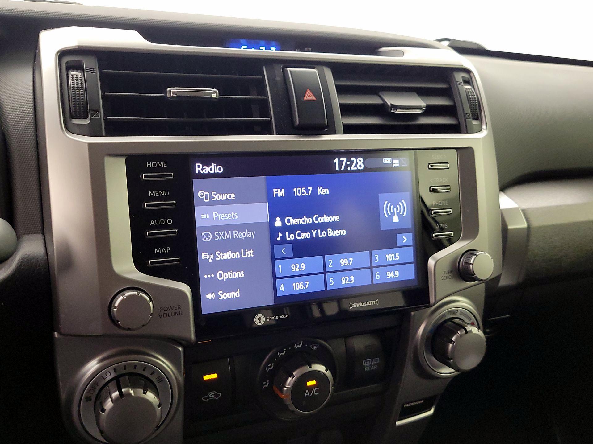 Thumbnail: 2020 Toyota 4Runner - 15