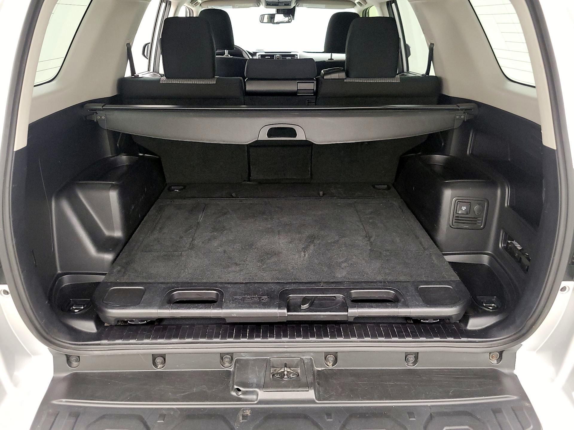 Thumbnail: 2020 Toyota 4Runner - 20