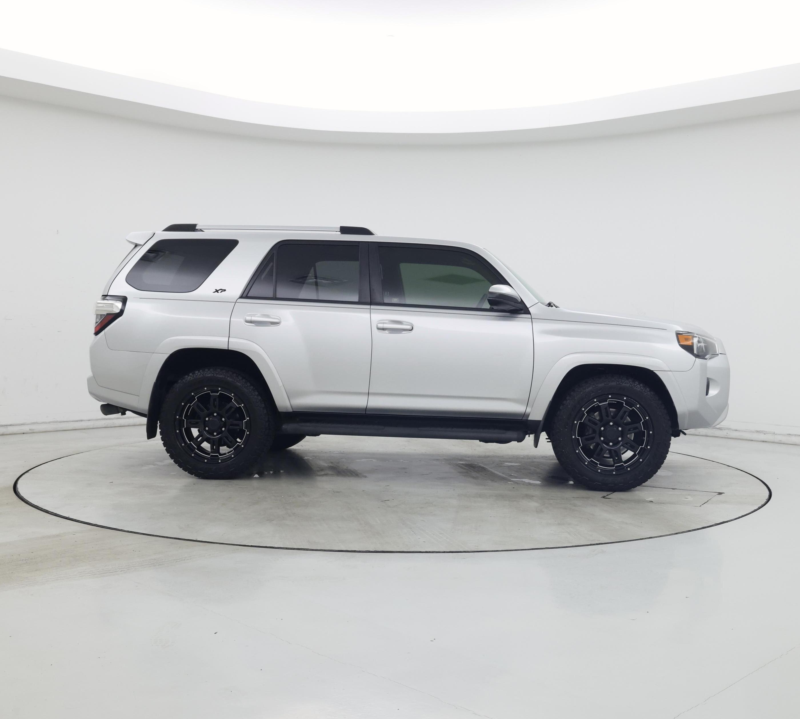 Thumbnail: 2020 Toyota 4Runner - 7