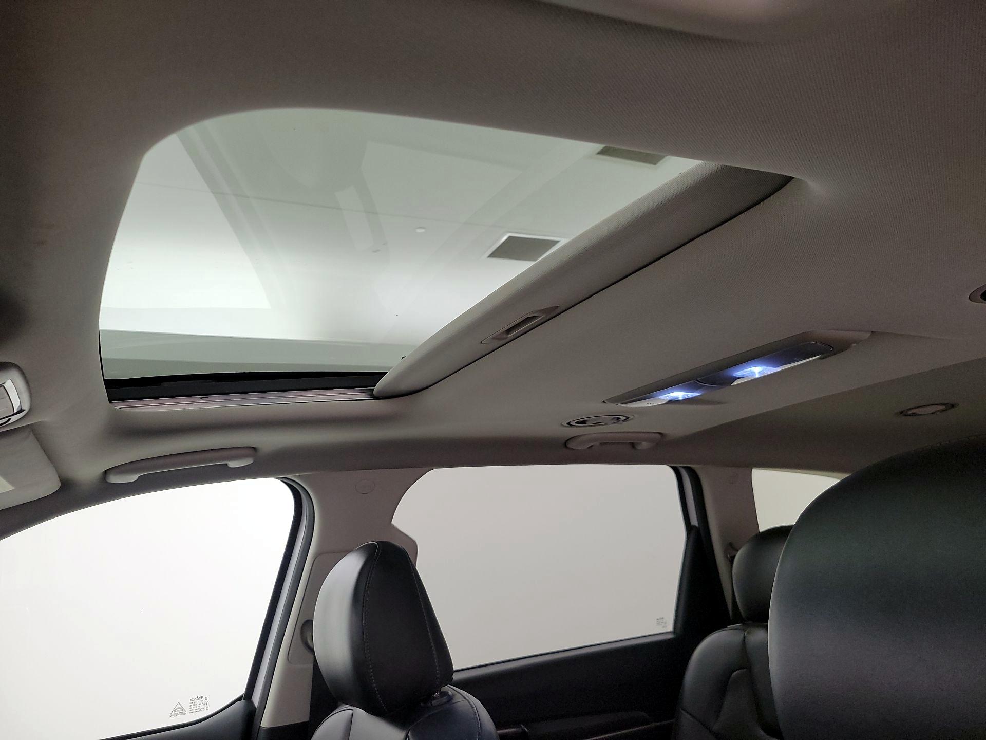 Thumbnail: 2021 Kia Telluride - 19