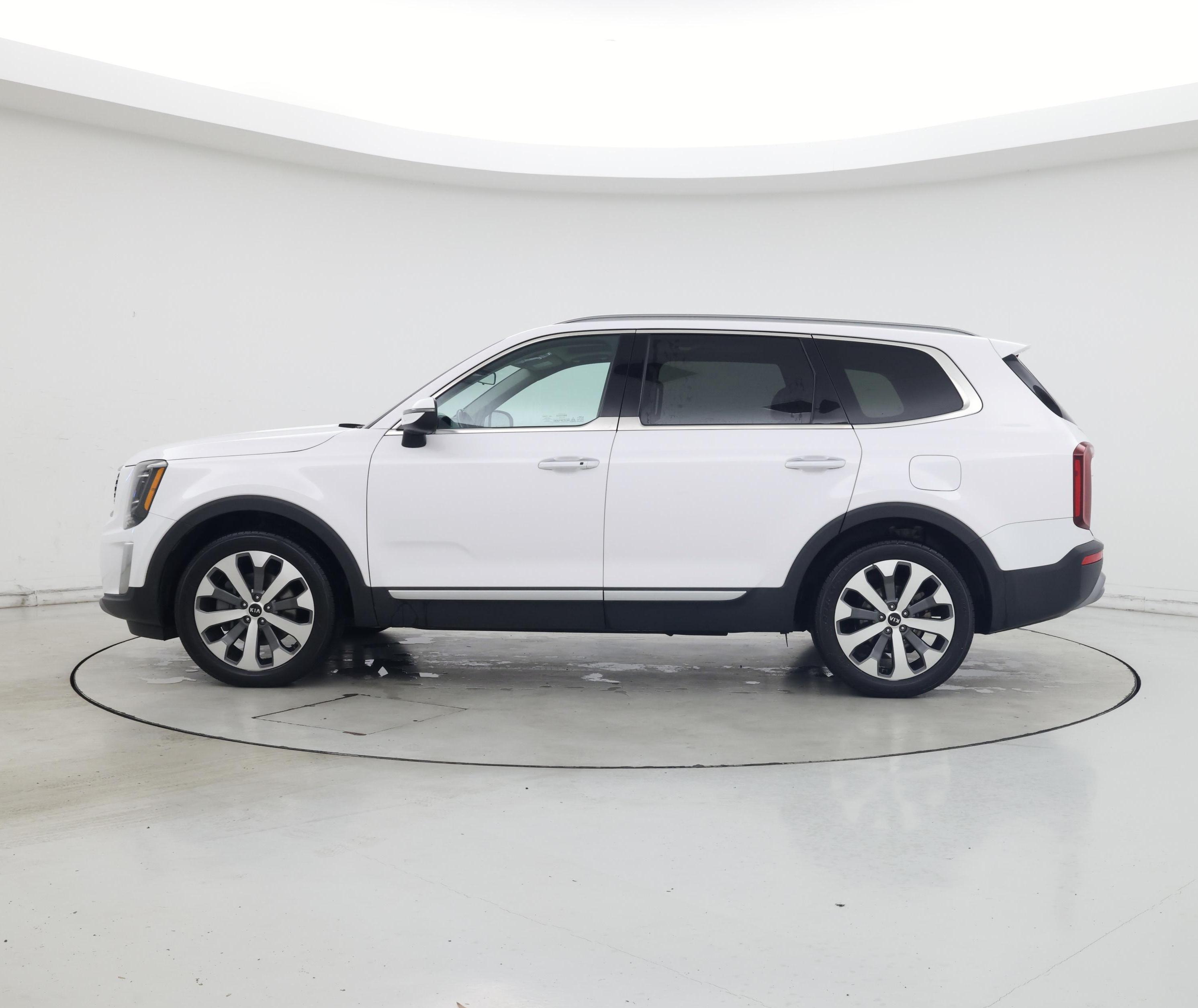 Thumbnail: 2021 Kia Telluride - 3