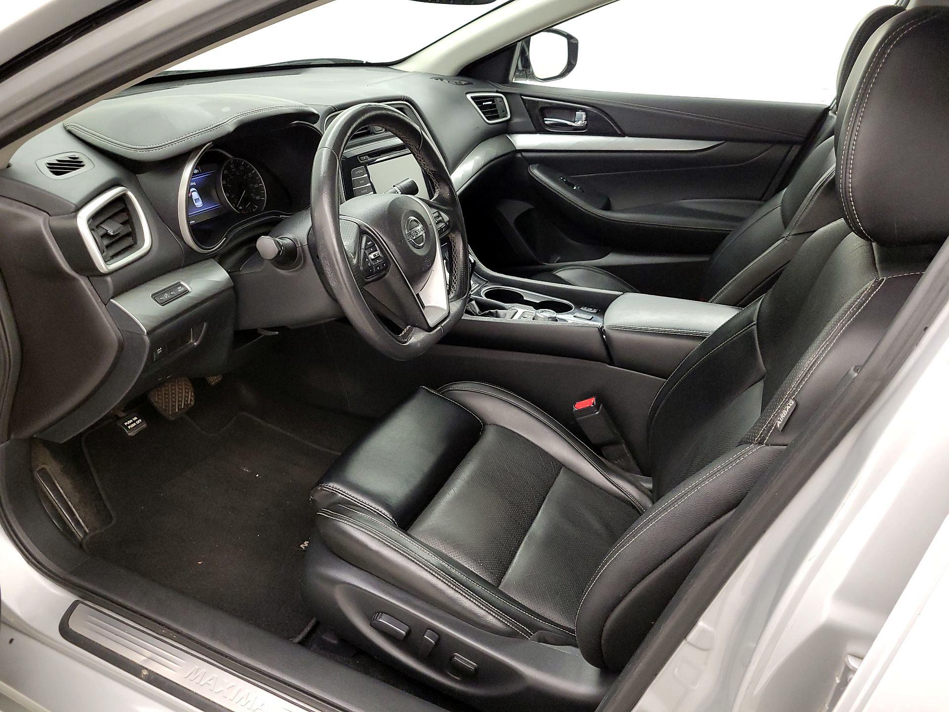 Thumbnail: 2017 Nissan Maxima - 11