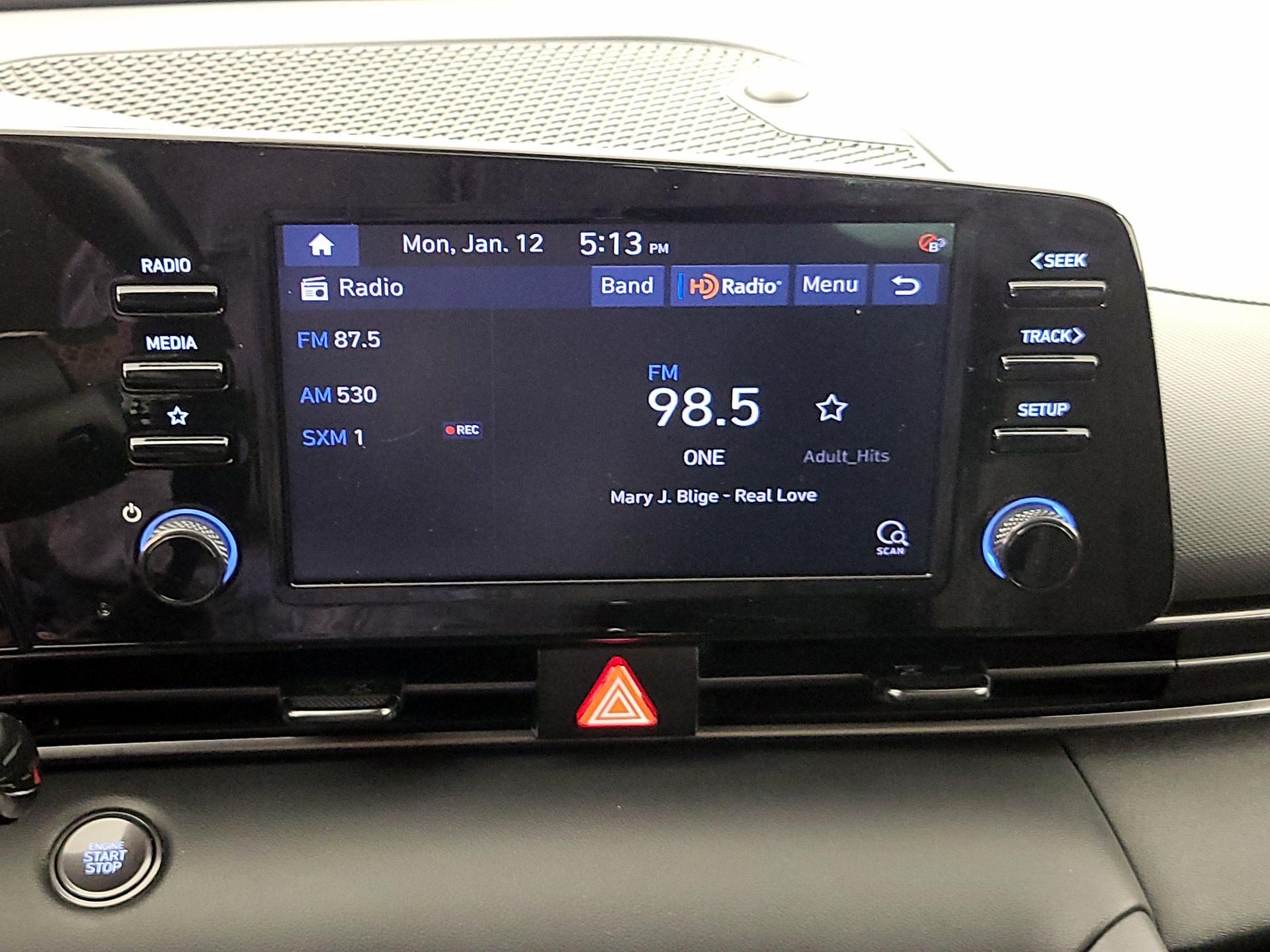 Thumbnail: 2022 Hyundai Elantra - 15