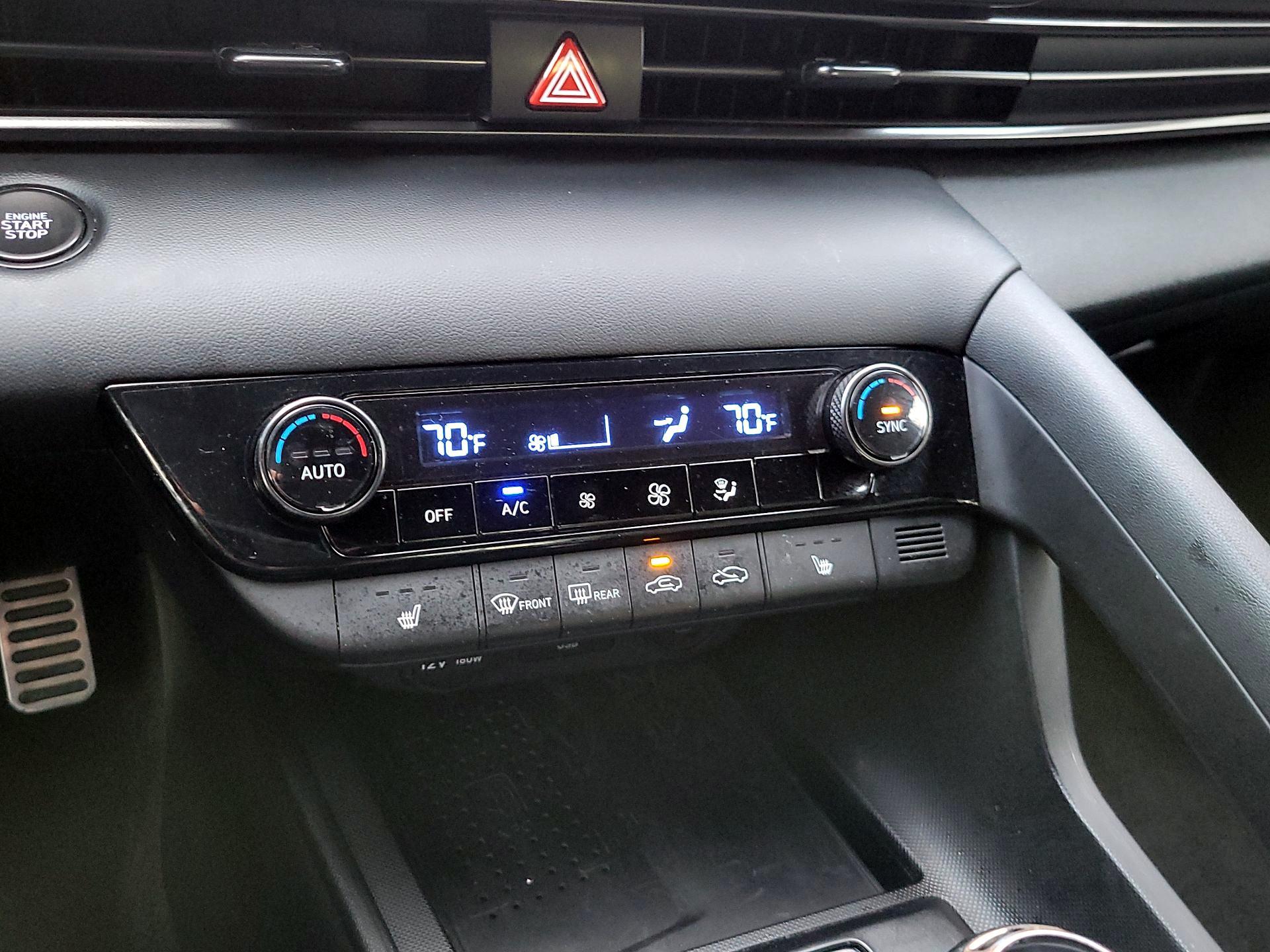 Thumbnail: 2022 Hyundai Elantra - 16