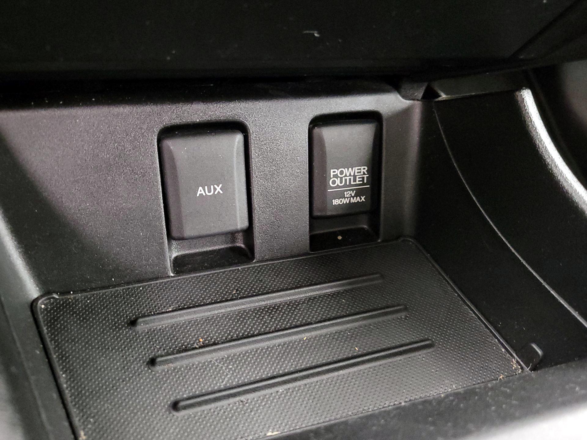 Thumbnail: 2015 Honda Civic - 18