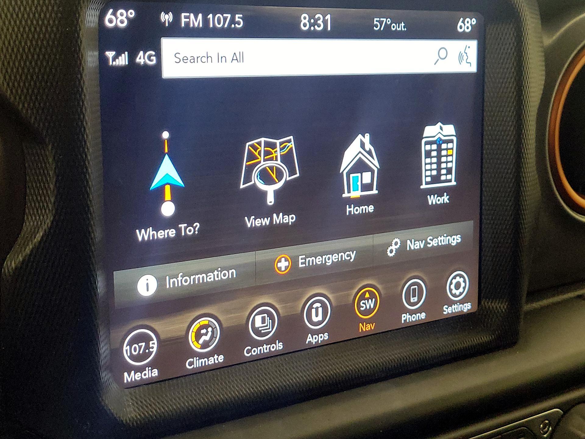 Thumbnail: 2021 Jeep Gladiator - 14