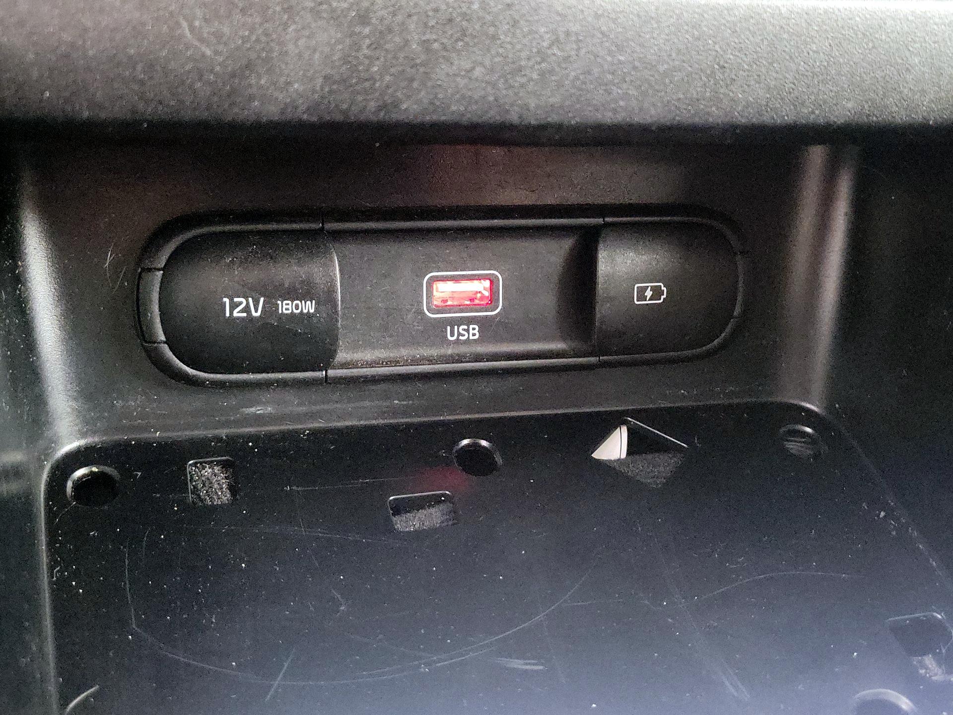 Thumbnail: 2024 Kia Forte - 18