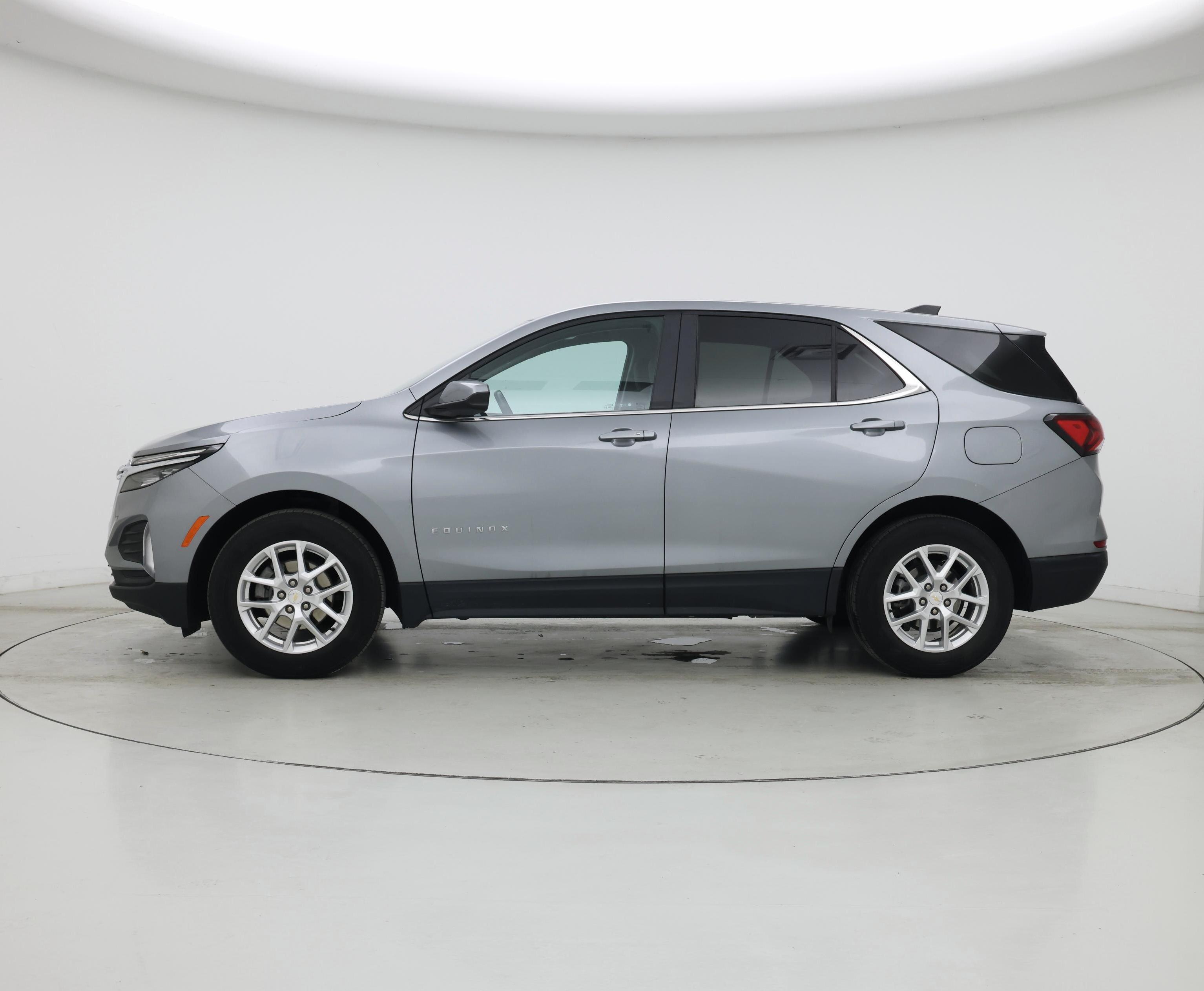 Thumbnail: 2024 Chevrolet Equinox - 3