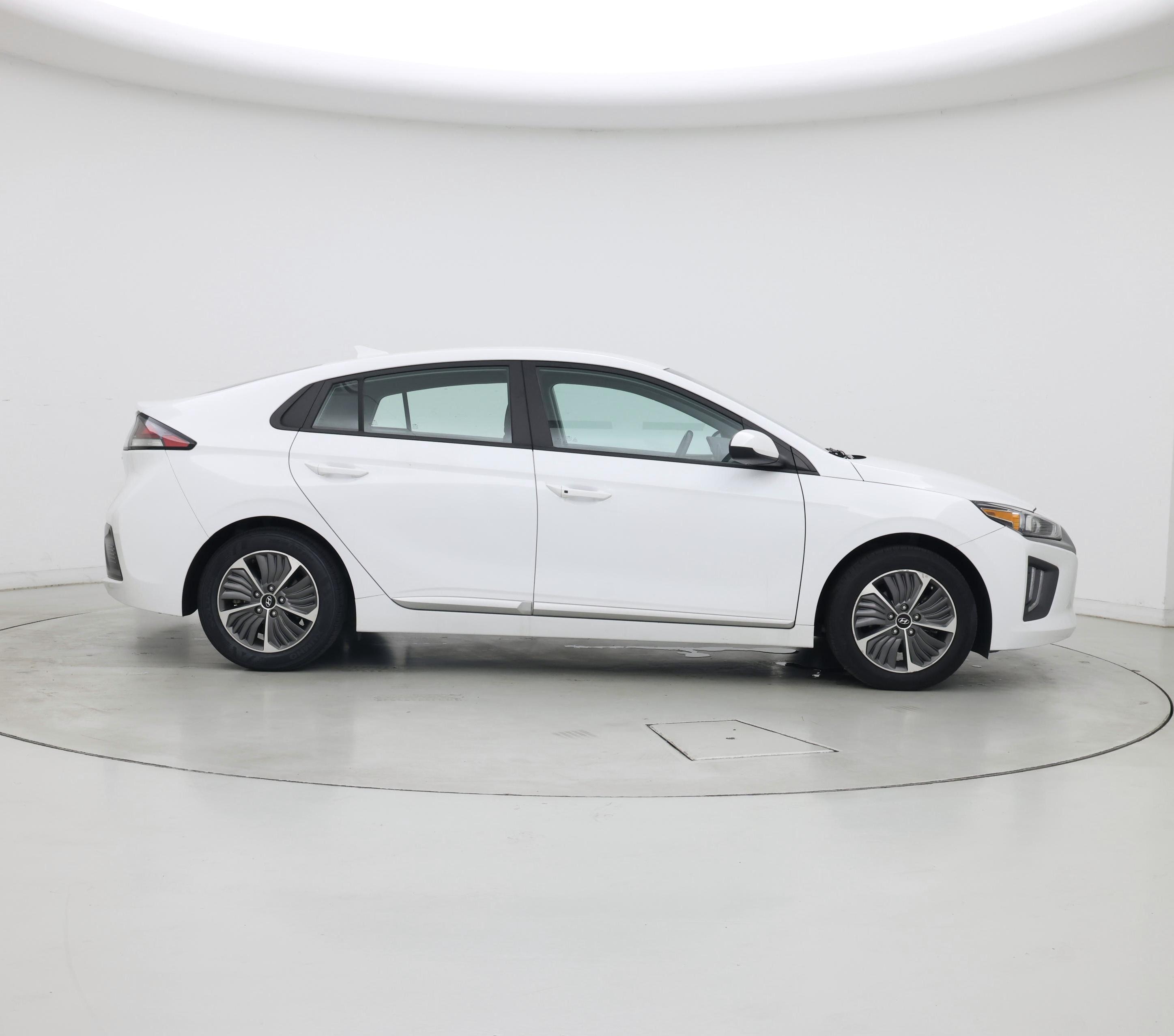Thumbnail: 2021 Hyundai Ioniq - 7