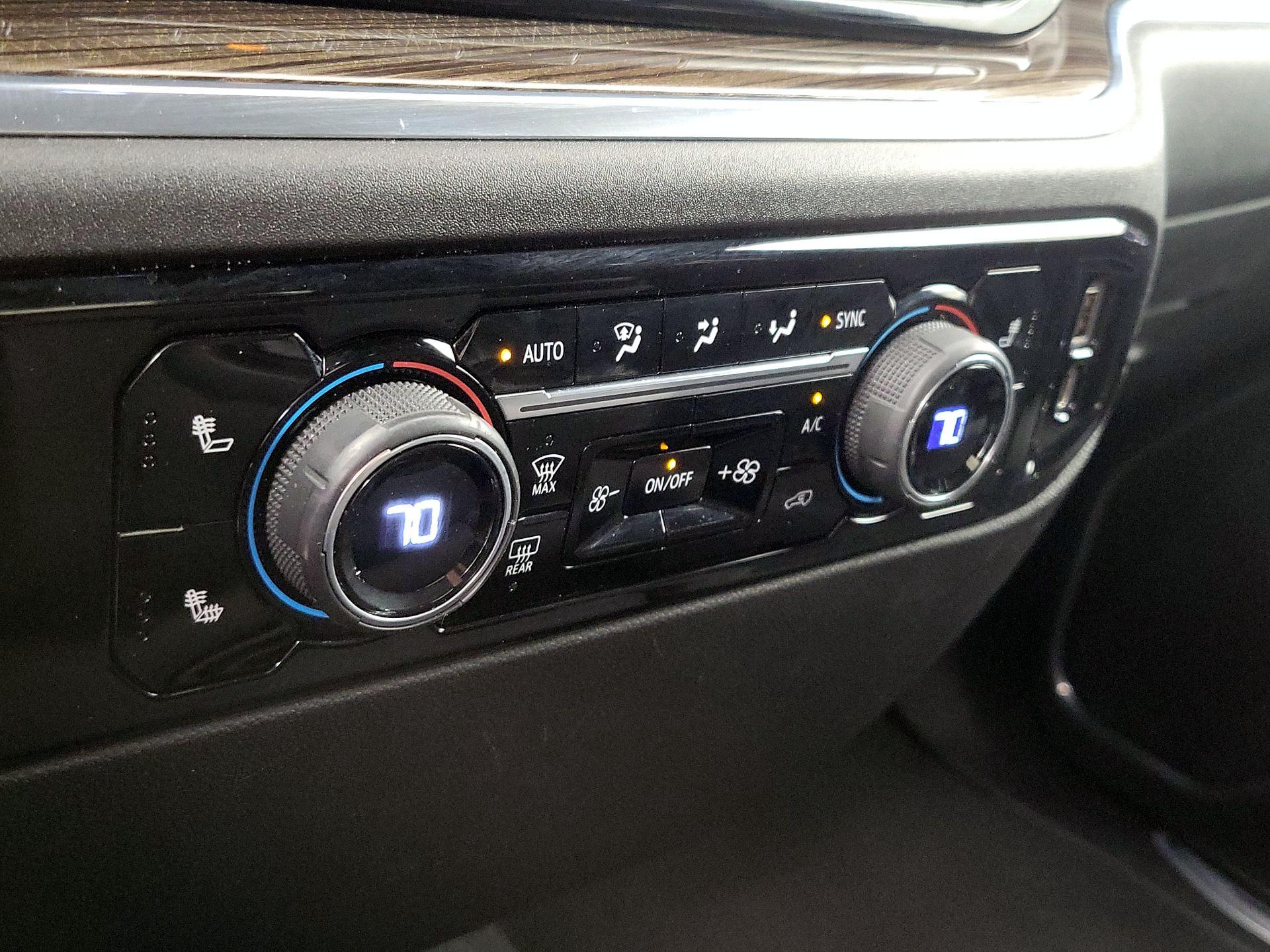 Thumbnail: 2023 Chevrolet Silverado 1500 - 17