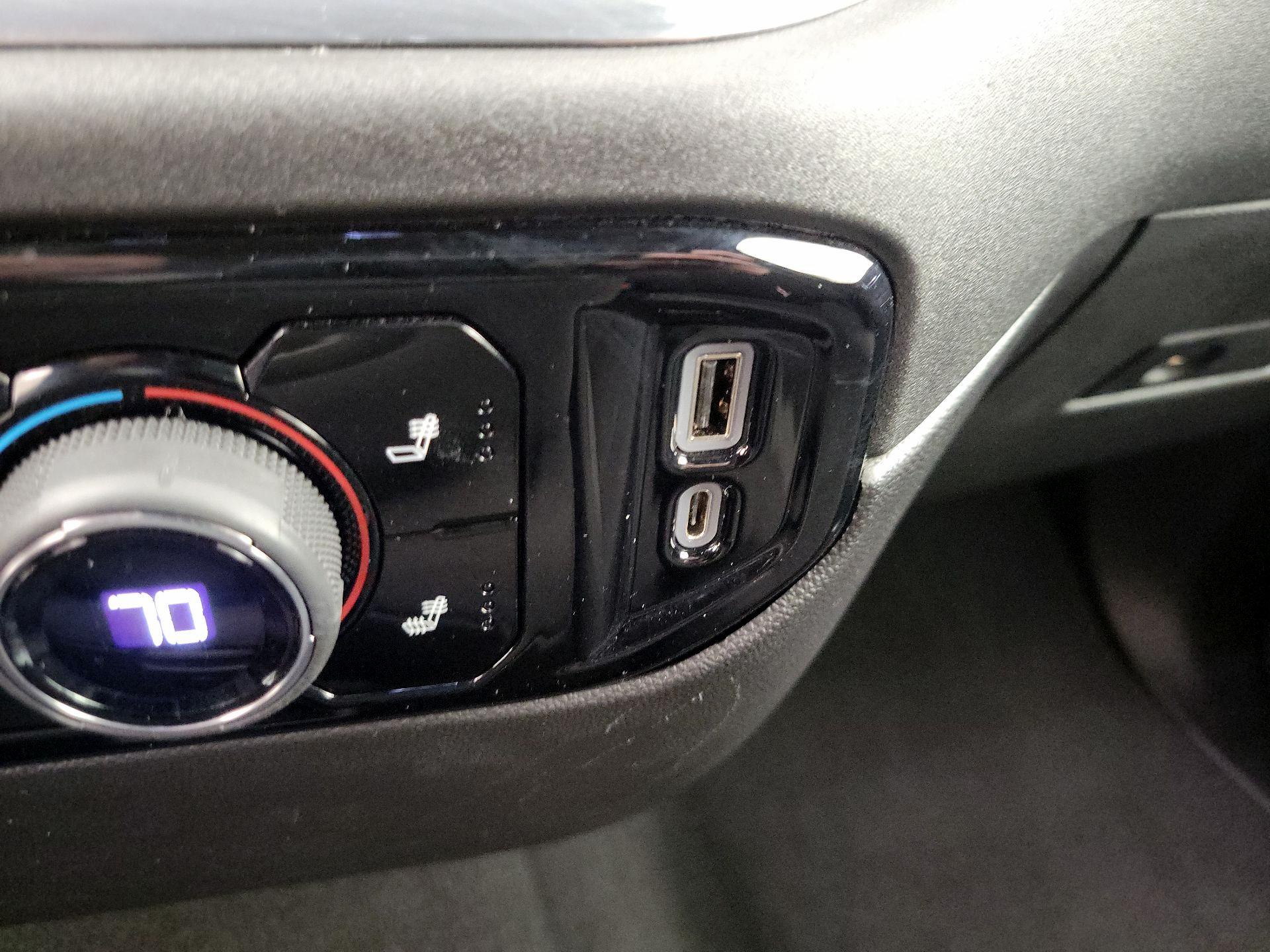 Thumbnail: 2023 Chevrolet Silverado 1500 - 19