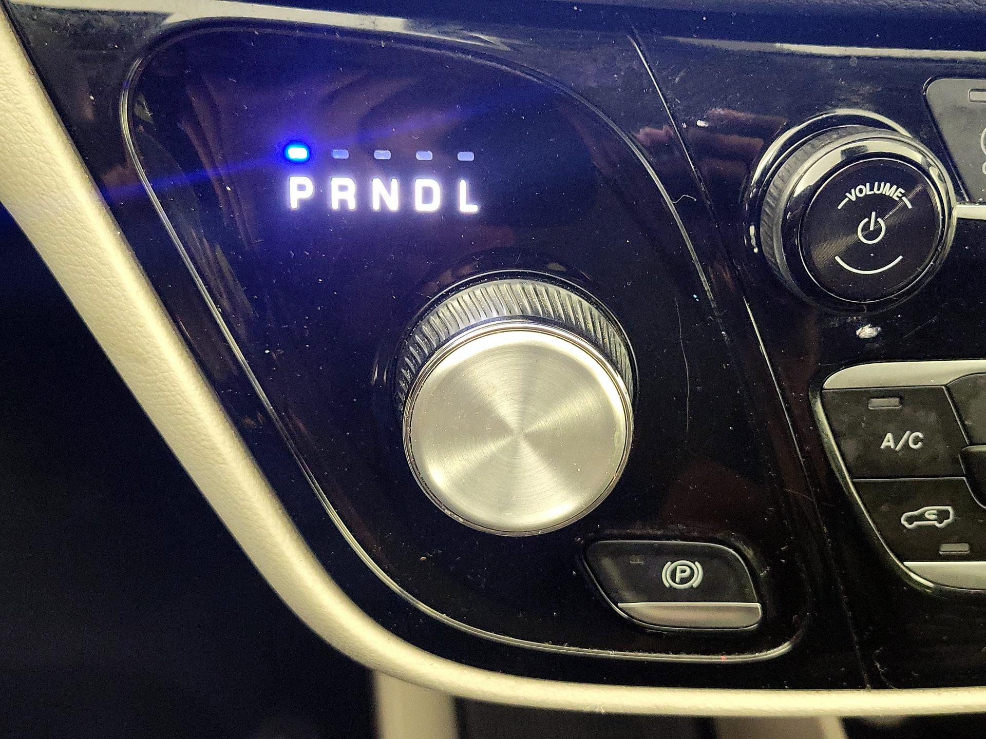 Thumbnail: 2024 Chrysler Pacifica - 17