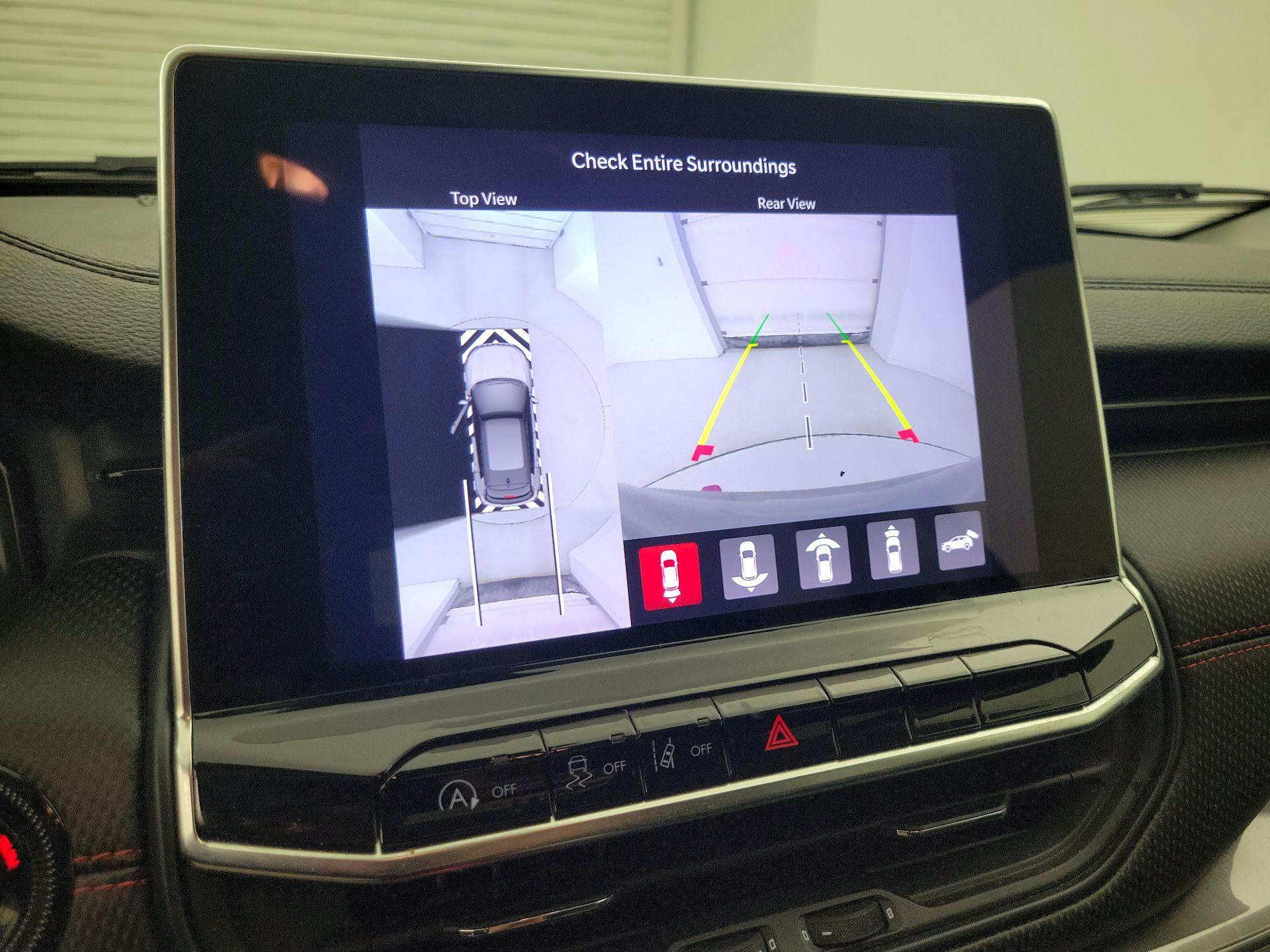 Thumbnail: 2022 Jeep Compass - 15