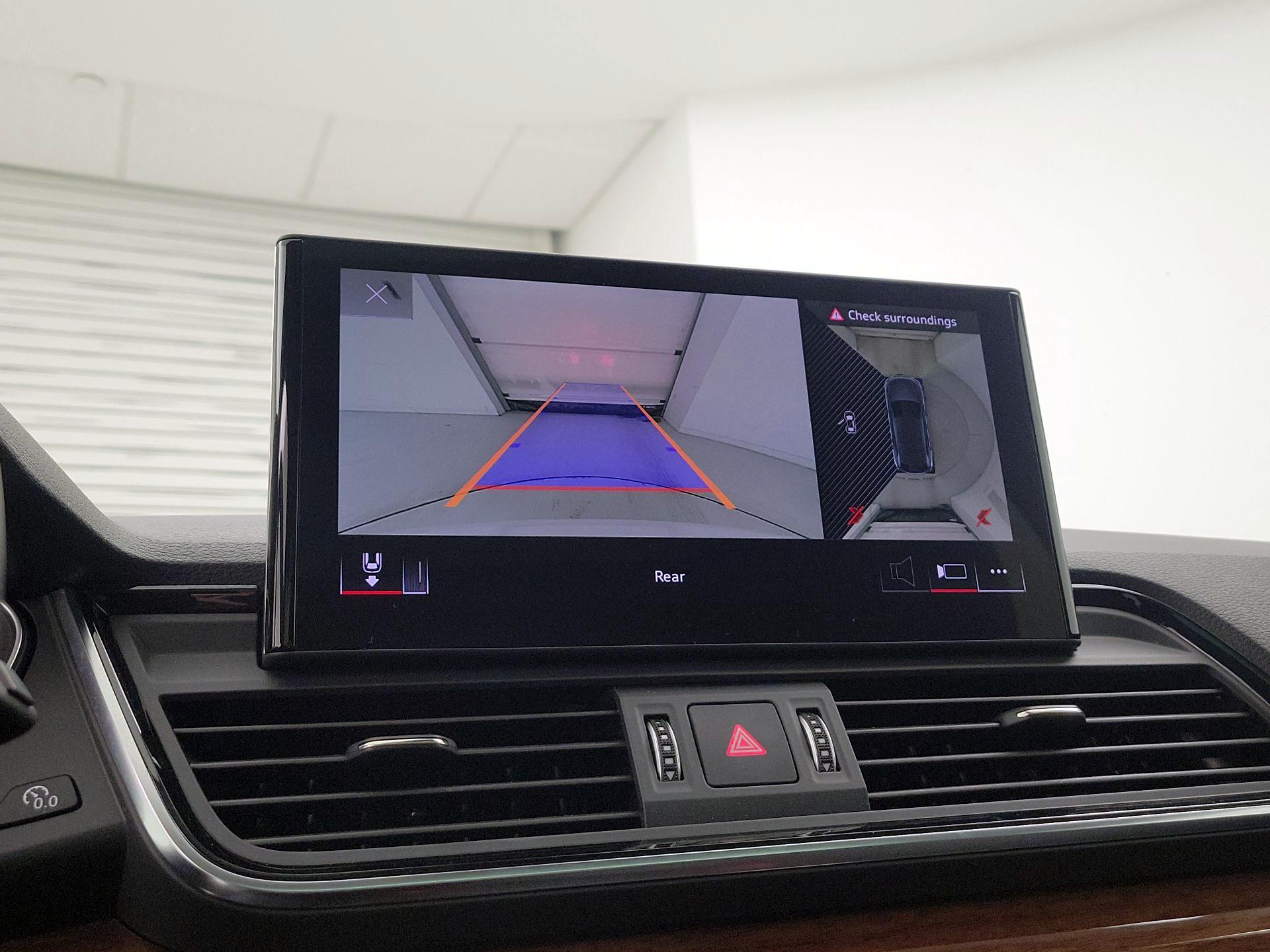 Thumbnail: 2023 Audi Q5 - 14