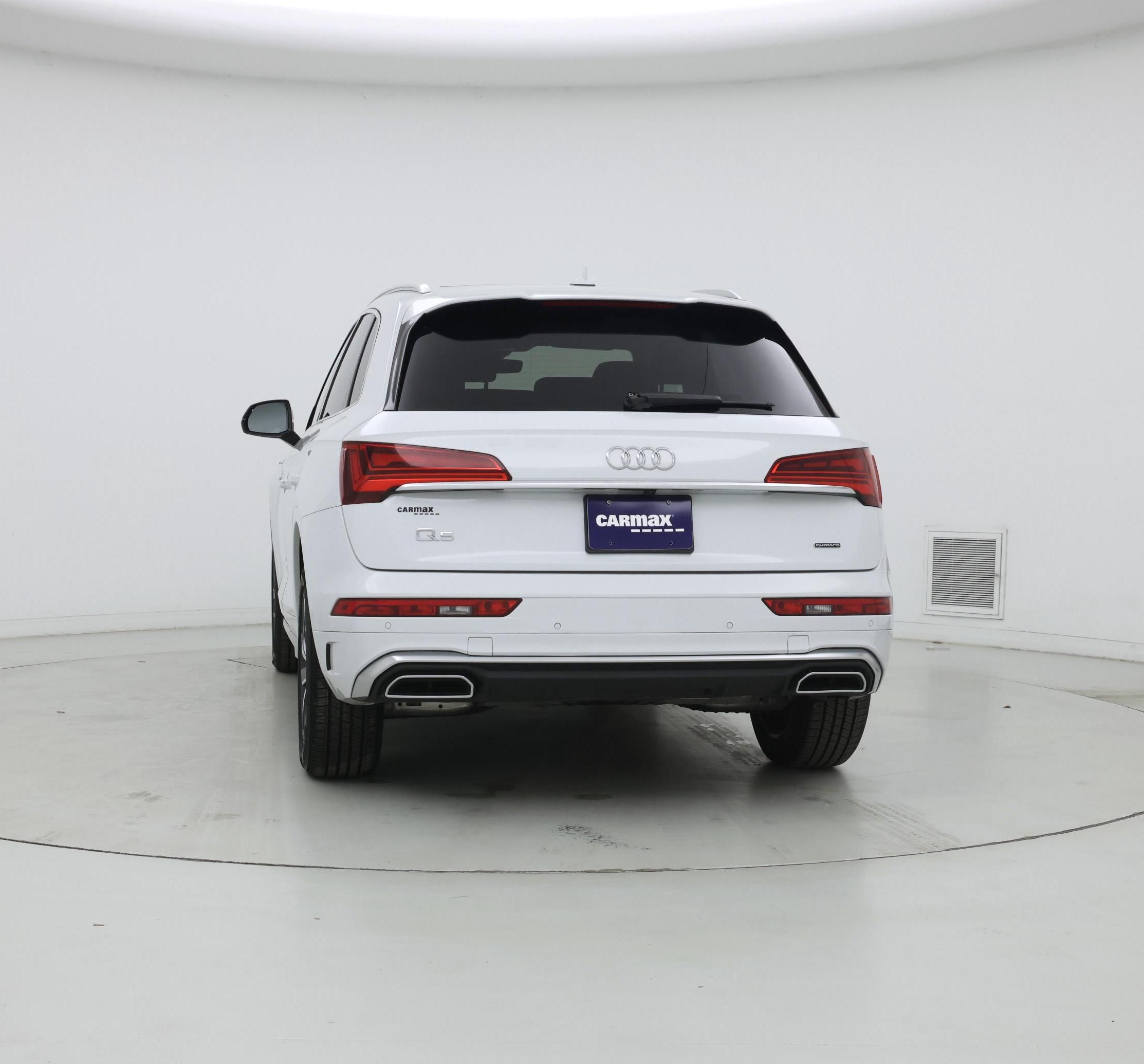 Thumbnail: 2023 Audi Q5 - 6