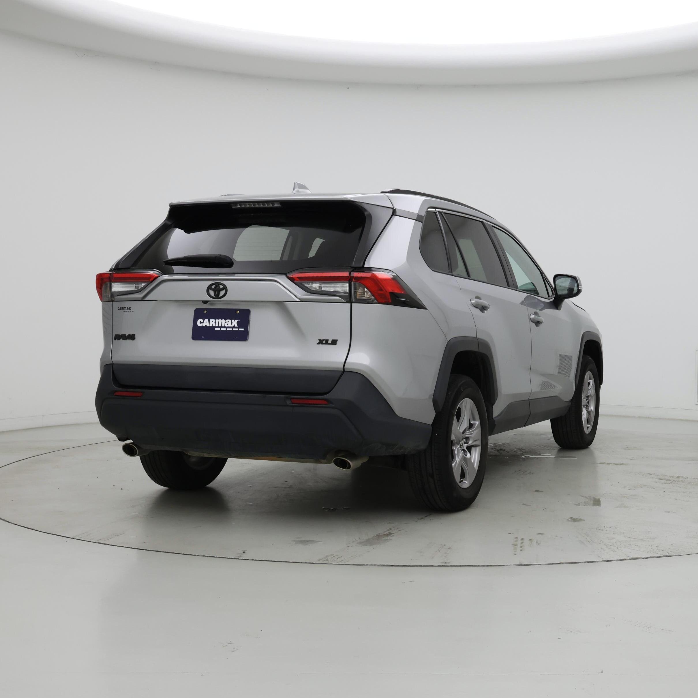 Thumbnail: 2023 Toyota RAV4 - 8