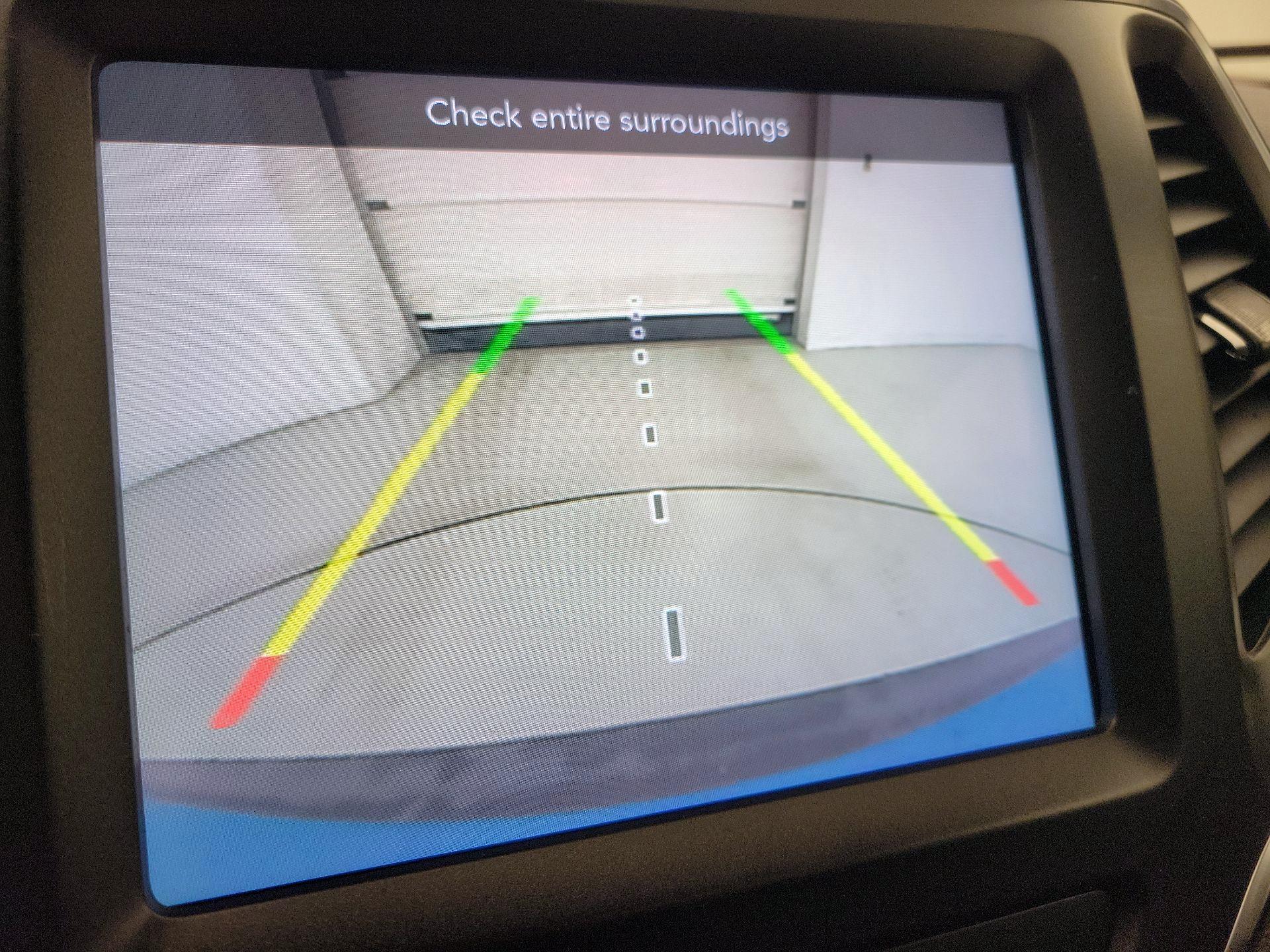 Thumbnail: 2020 Jeep Cherokee - 14