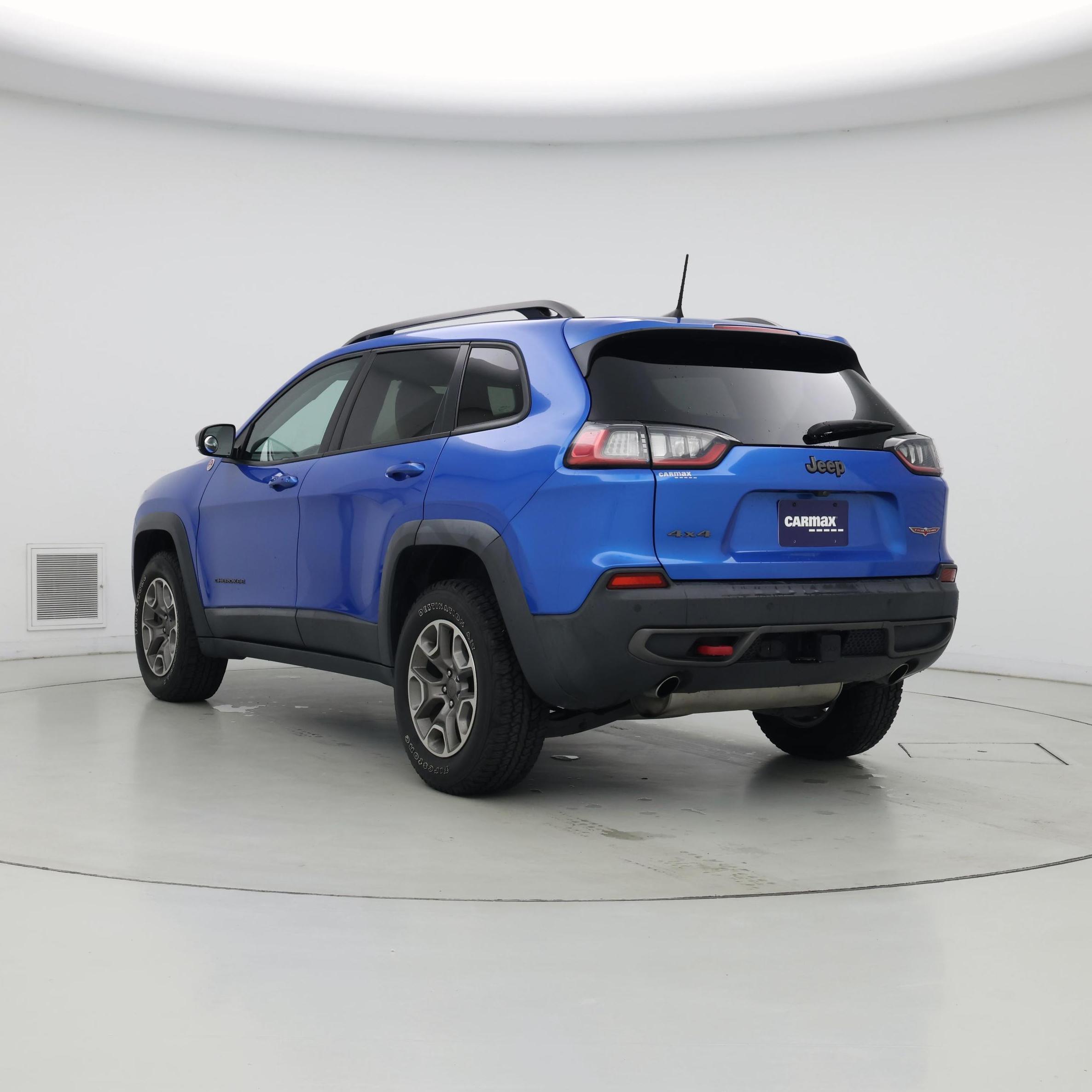 Thumbnail: 2020 Jeep Cherokee - 2