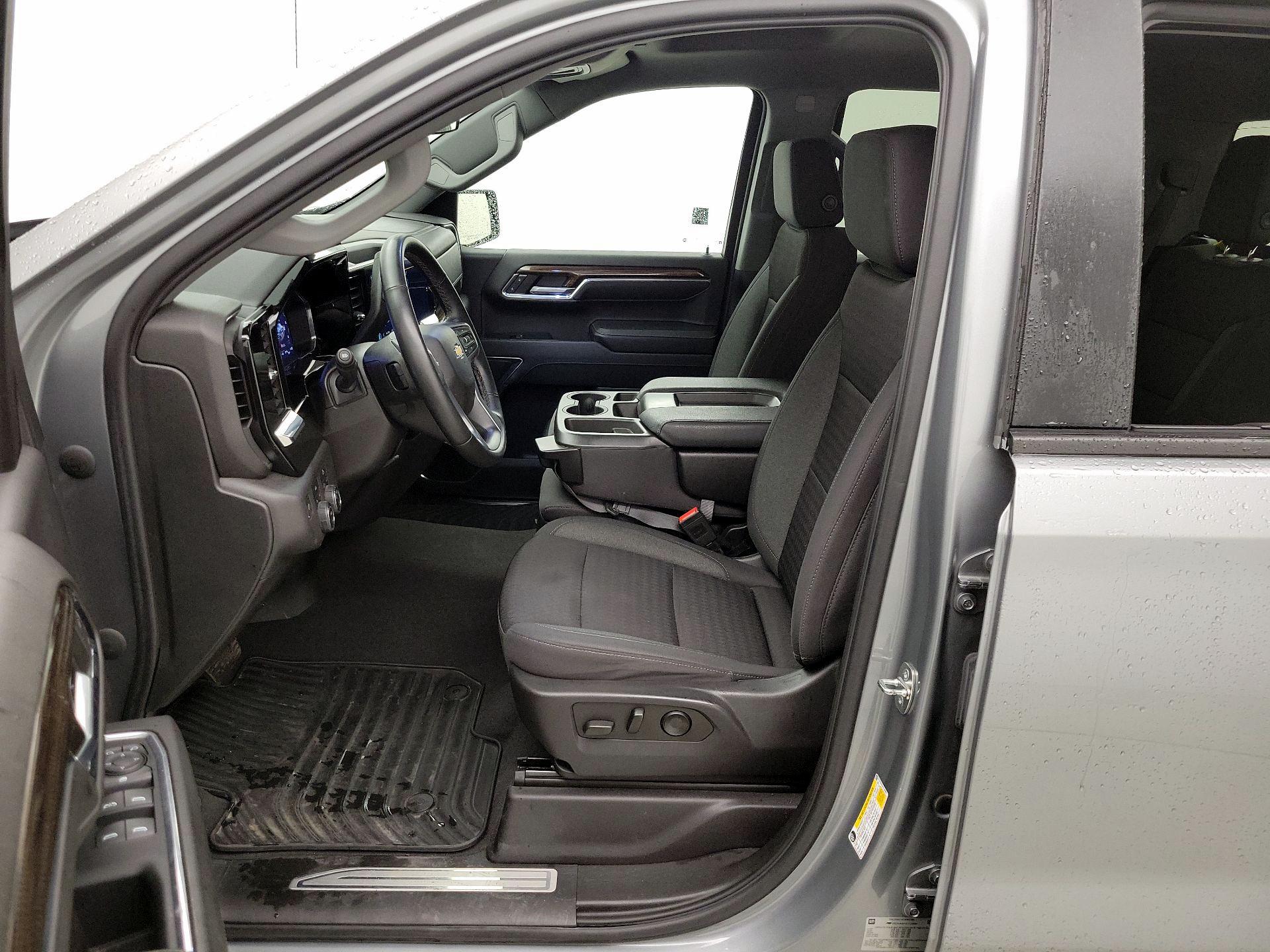 Thumbnail: 2023 Chevrolet Silverado 1500 - 11