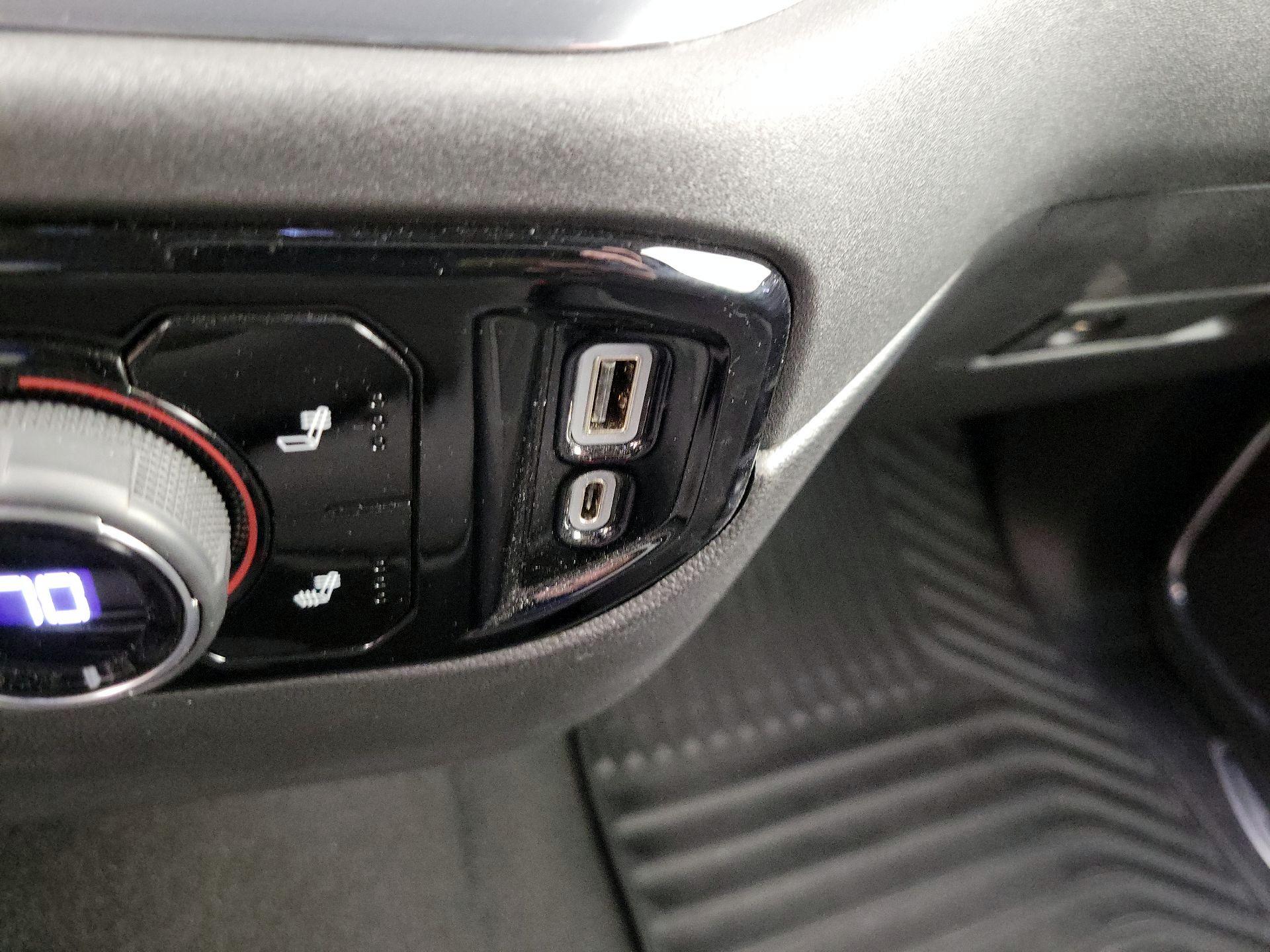 Thumbnail: 2023 Chevrolet Silverado 1500 - 18