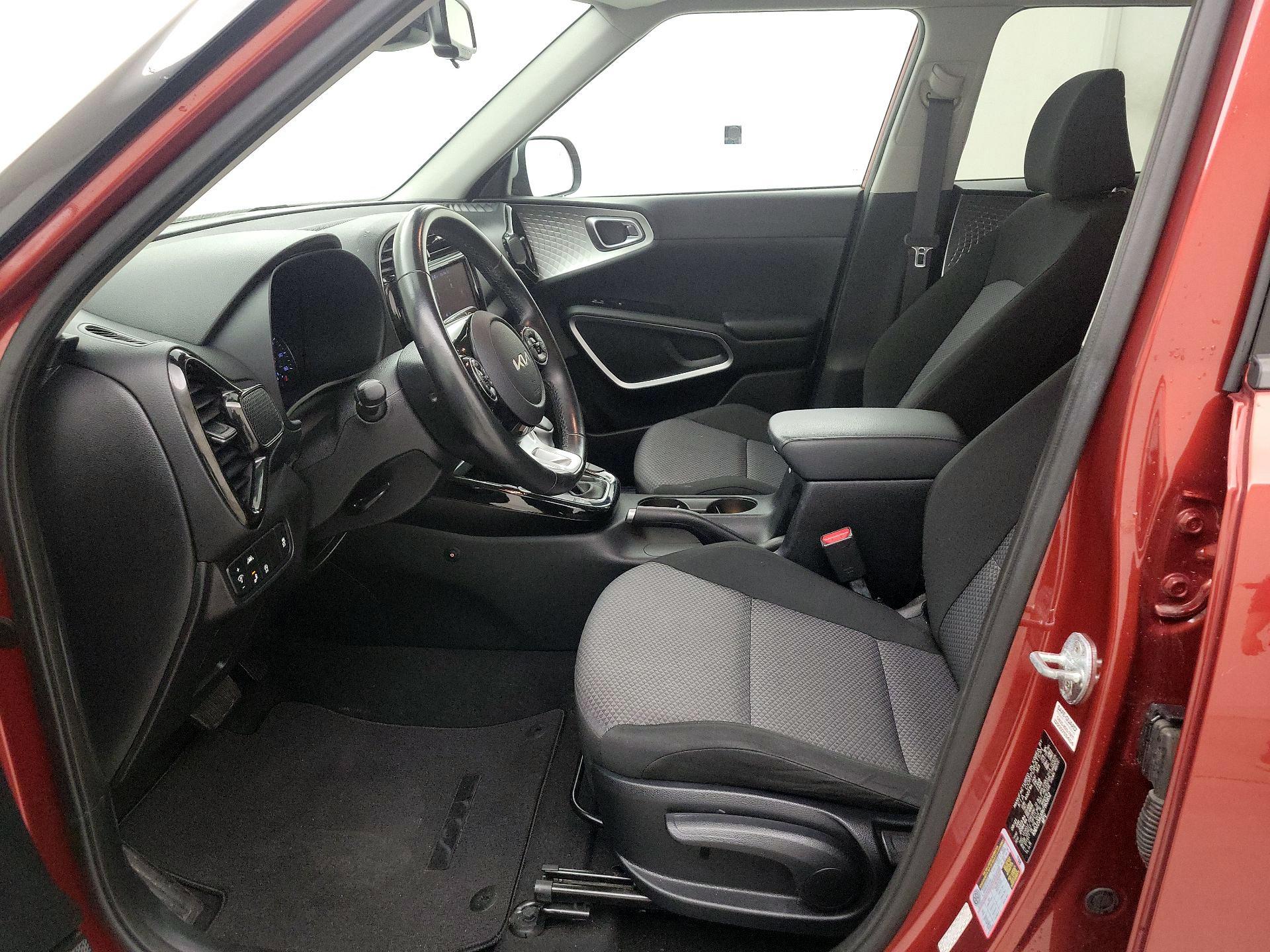 Thumbnail: 2022 Kia Soul - 11