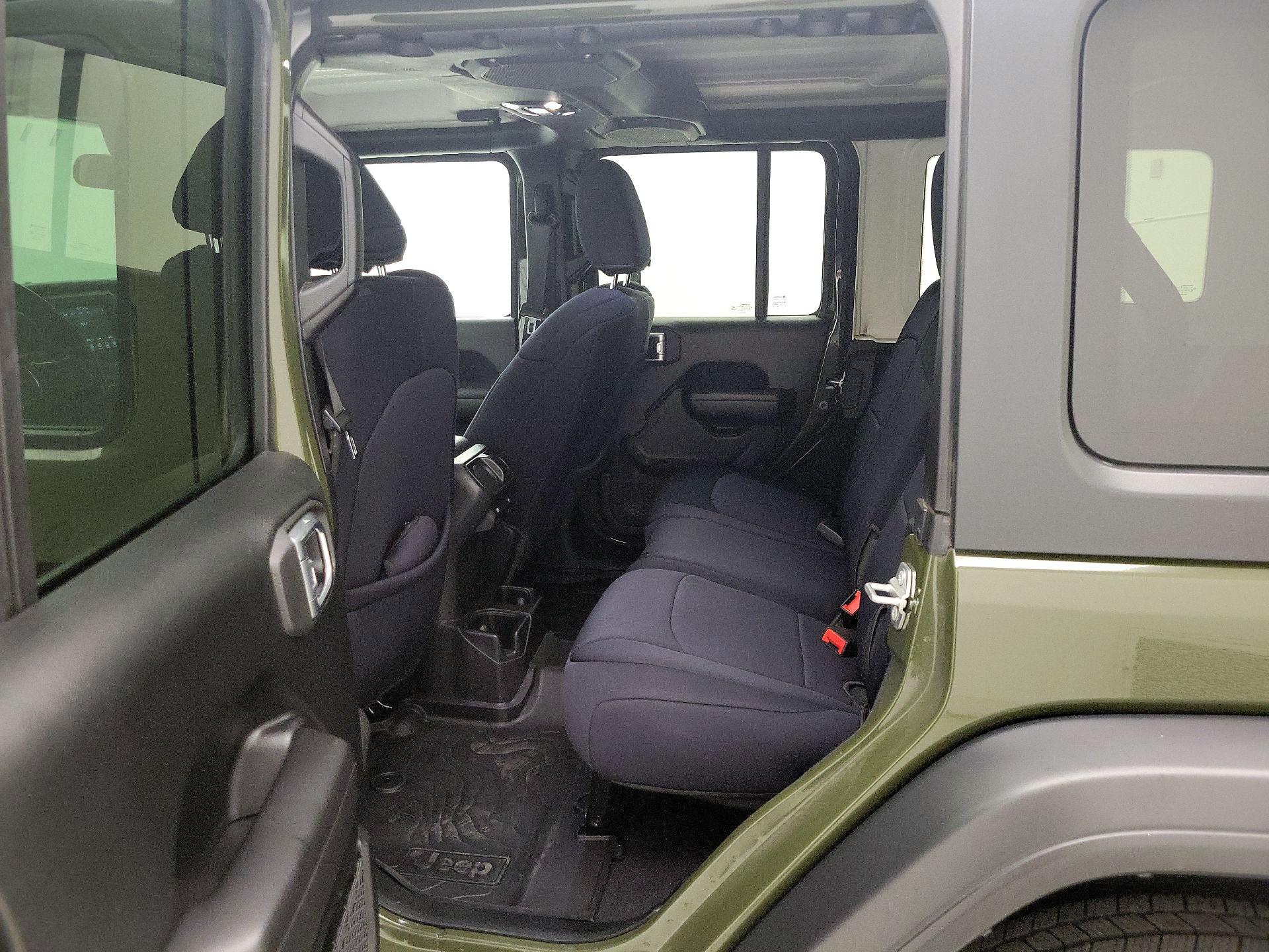 Thumbnail: 2020 Jeep Wrangler - 19