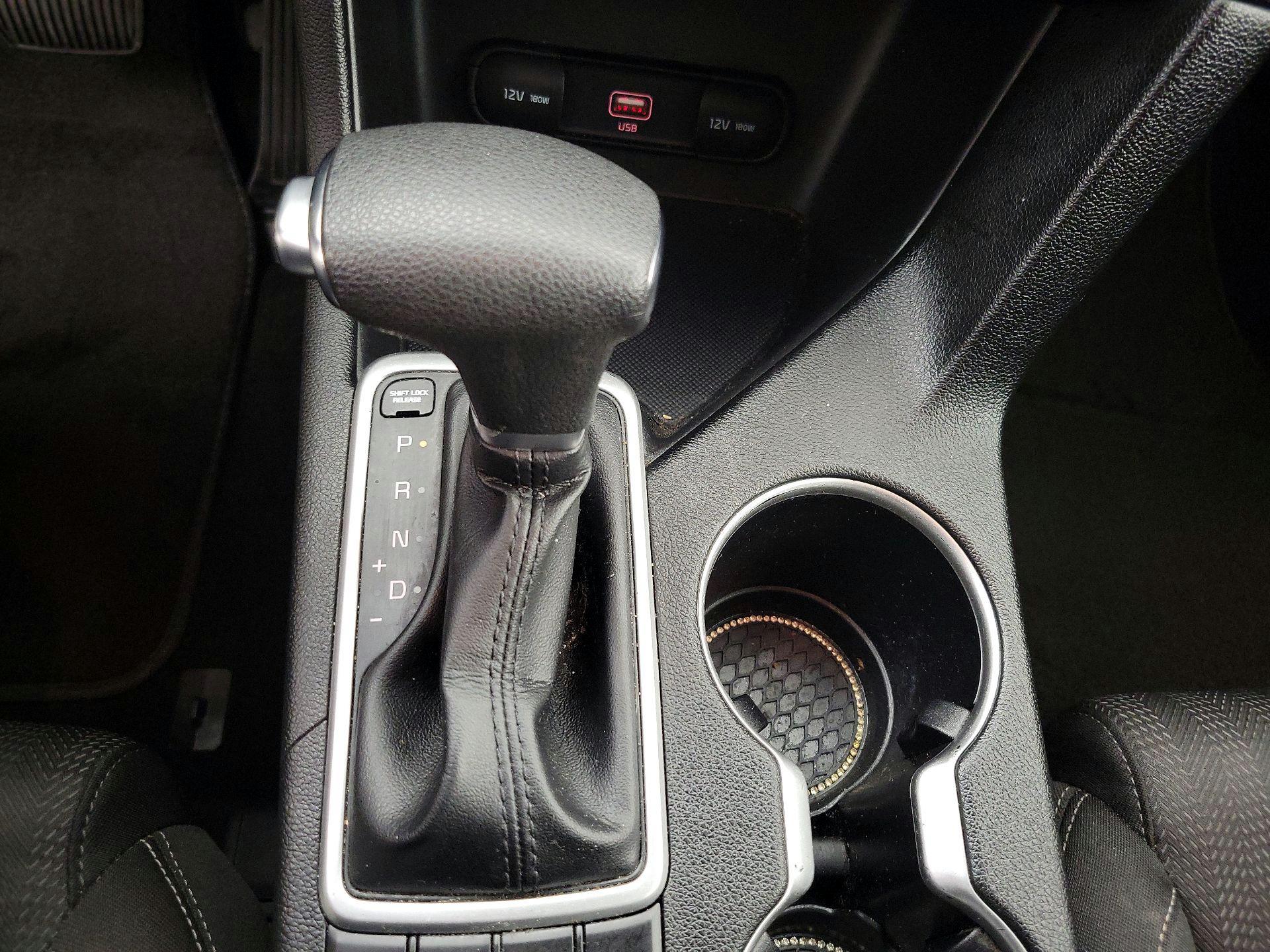 Thumbnail: 2022 Kia Sportage - 17