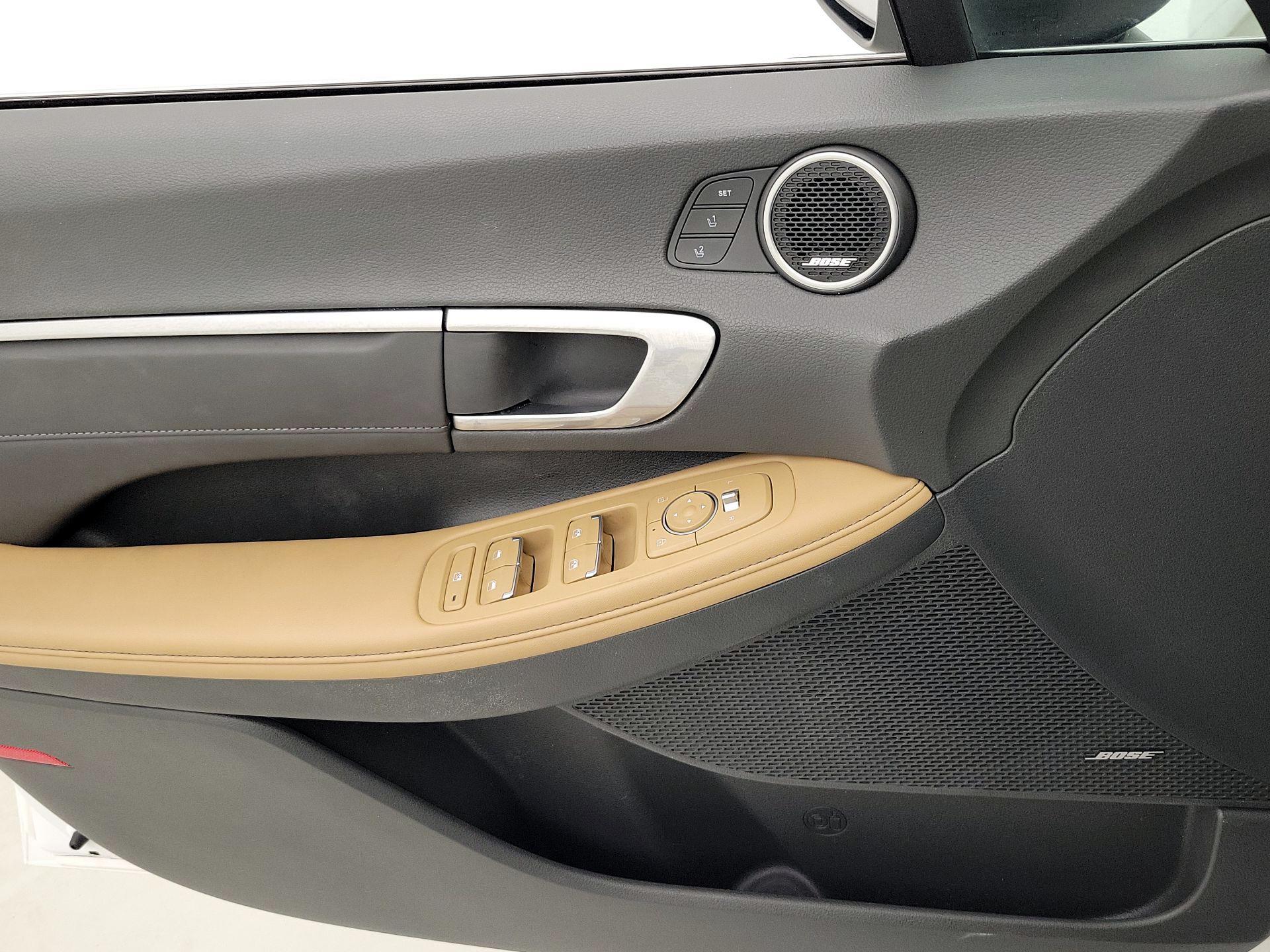 Thumbnail: 2022 Hyundai Sonata - 12