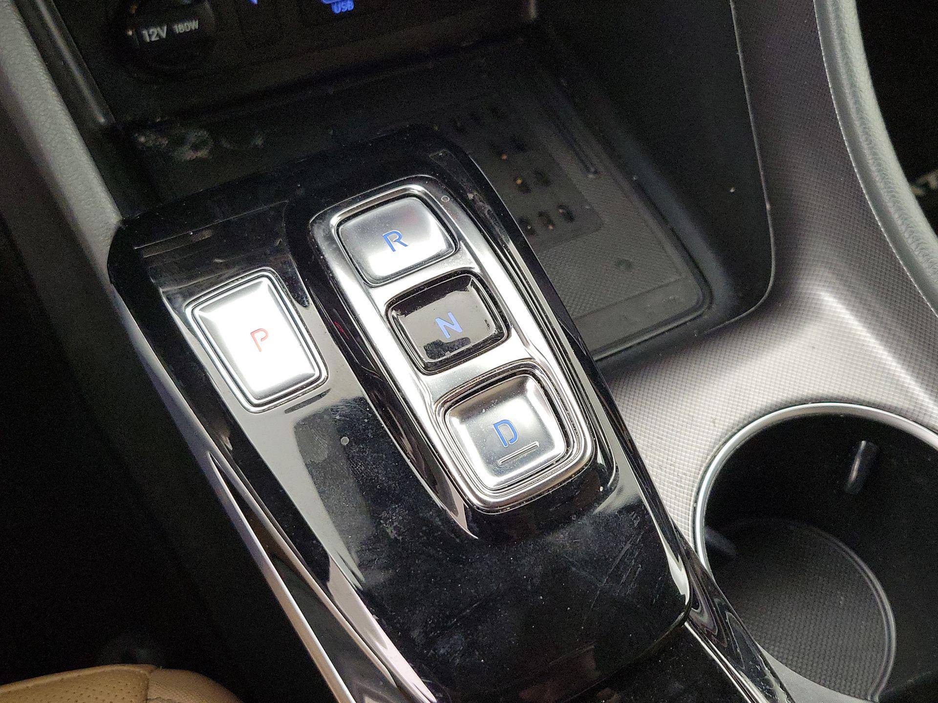 Thumbnail: 2022 Hyundai Sonata - 18