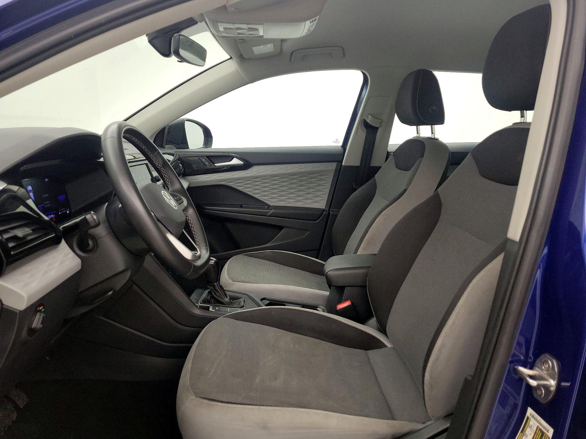 Thumbnail: 2023 Volkswagen Taos - 11