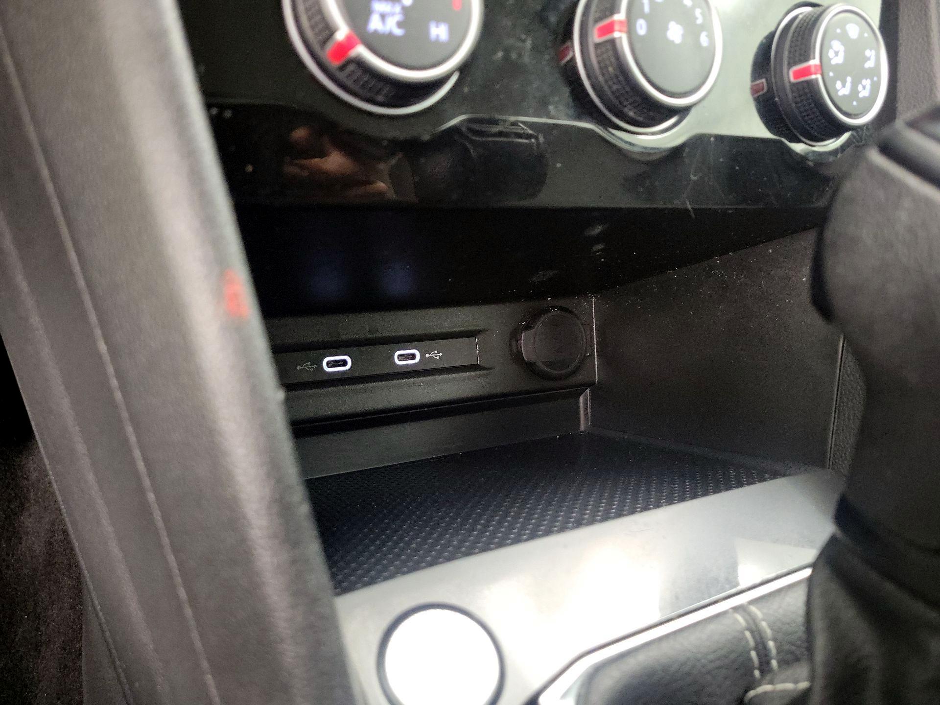 Thumbnail: 2023 Volkswagen Taos - 18