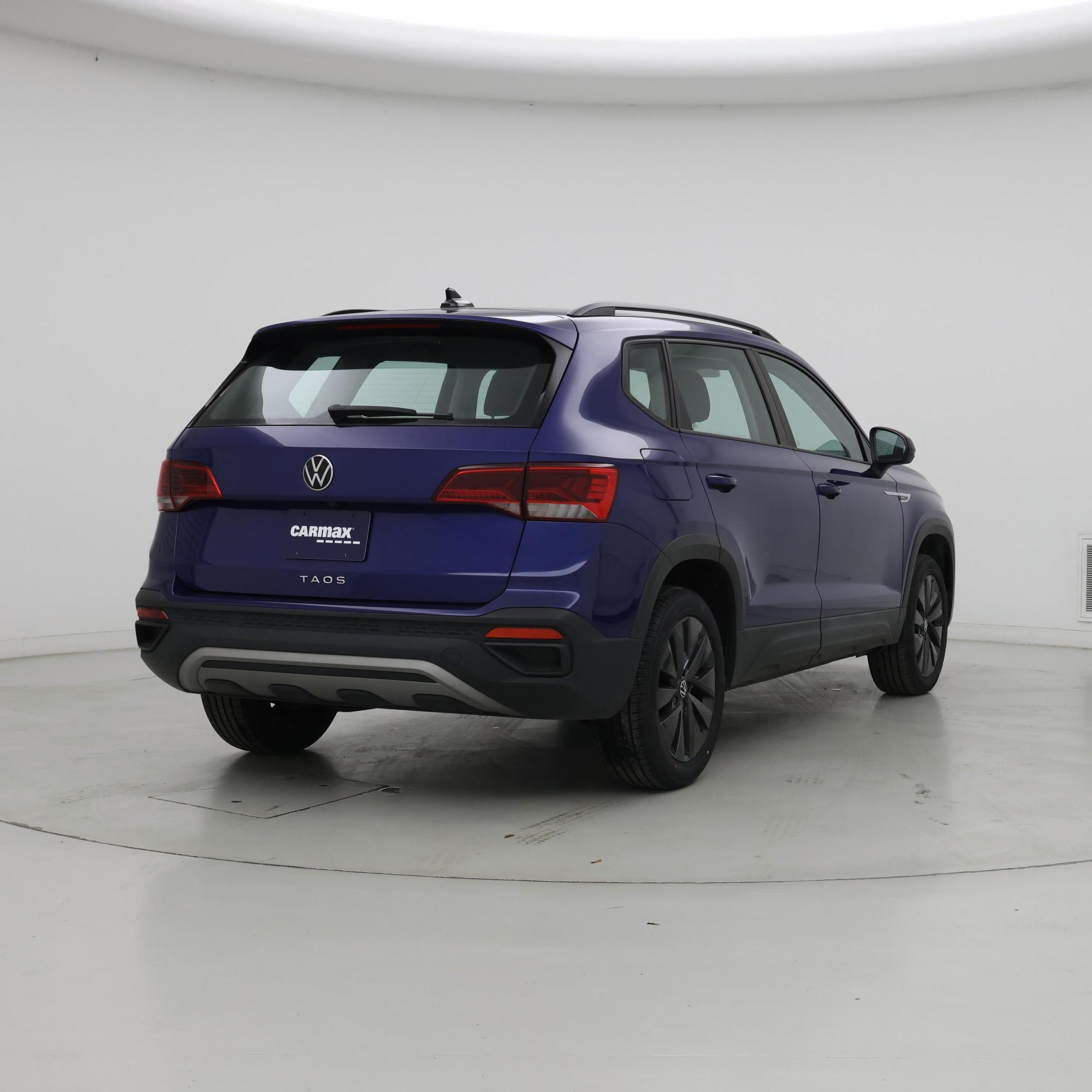 Thumbnail: 2023 Volkswagen Taos - 8