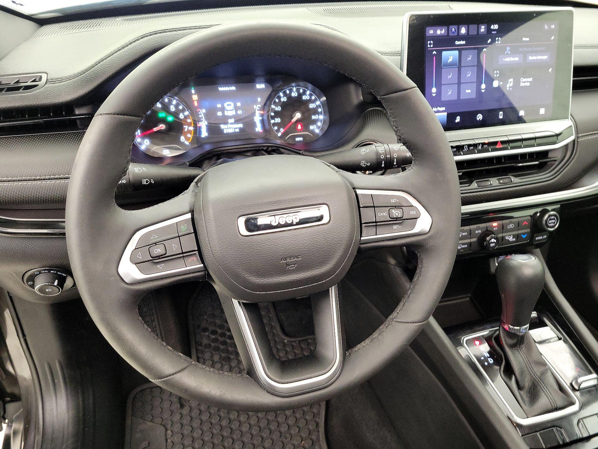 Thumbnail: 2023 Jeep Compass - 10