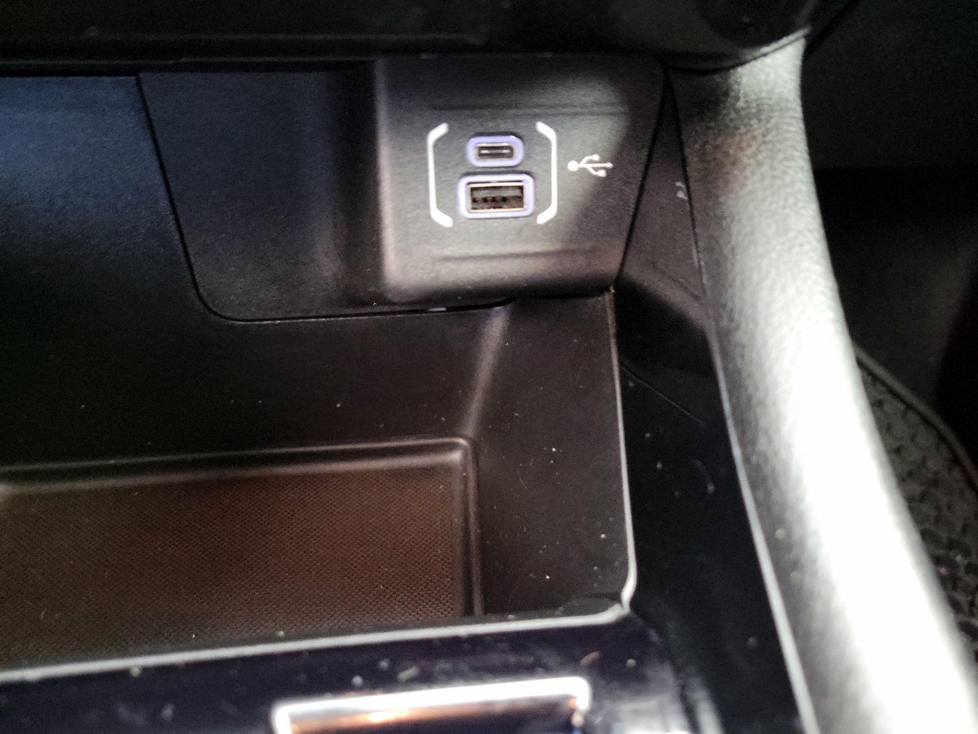 Thumbnail: 2023 Jeep Compass - 18