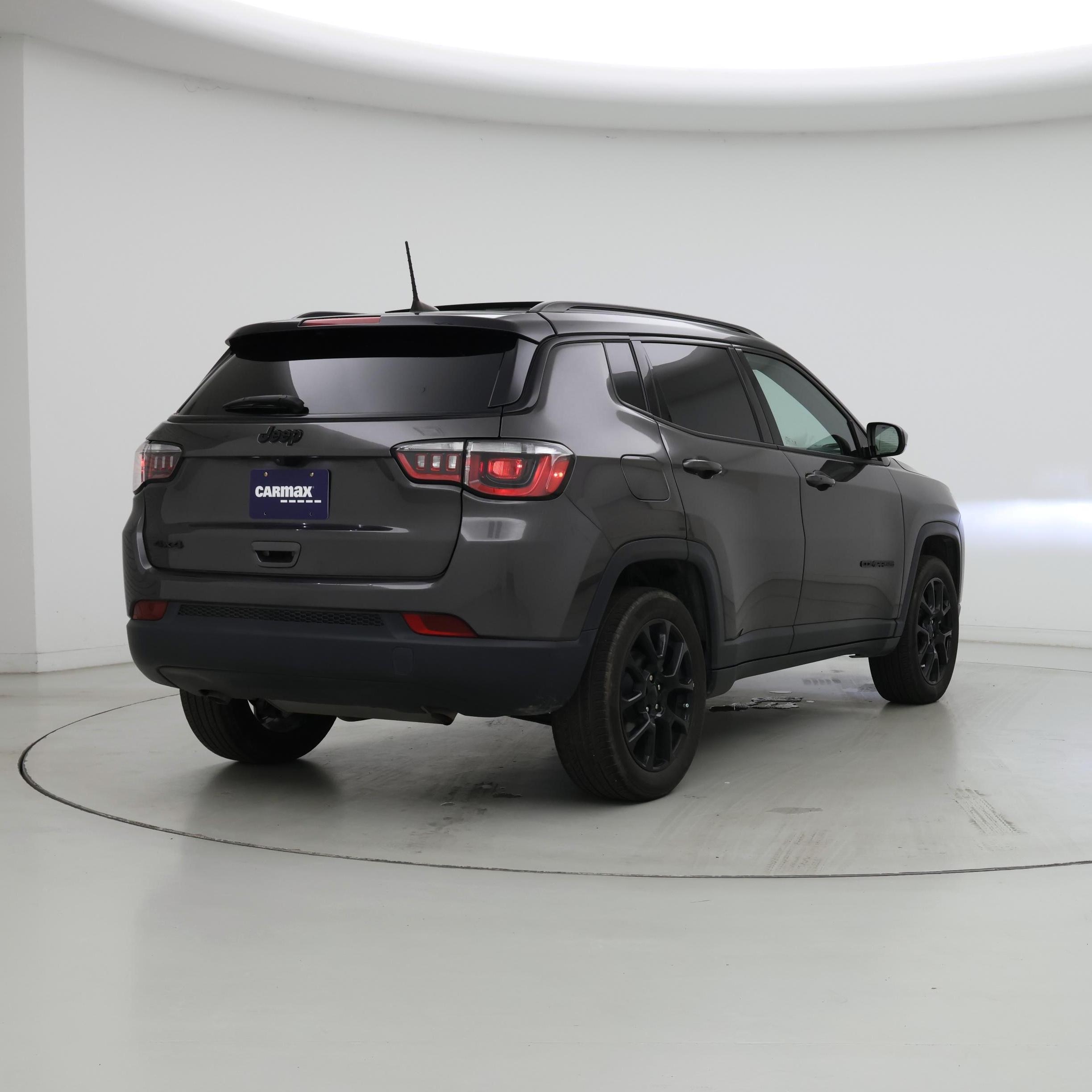 Thumbnail: 2023 Jeep Compass - 8