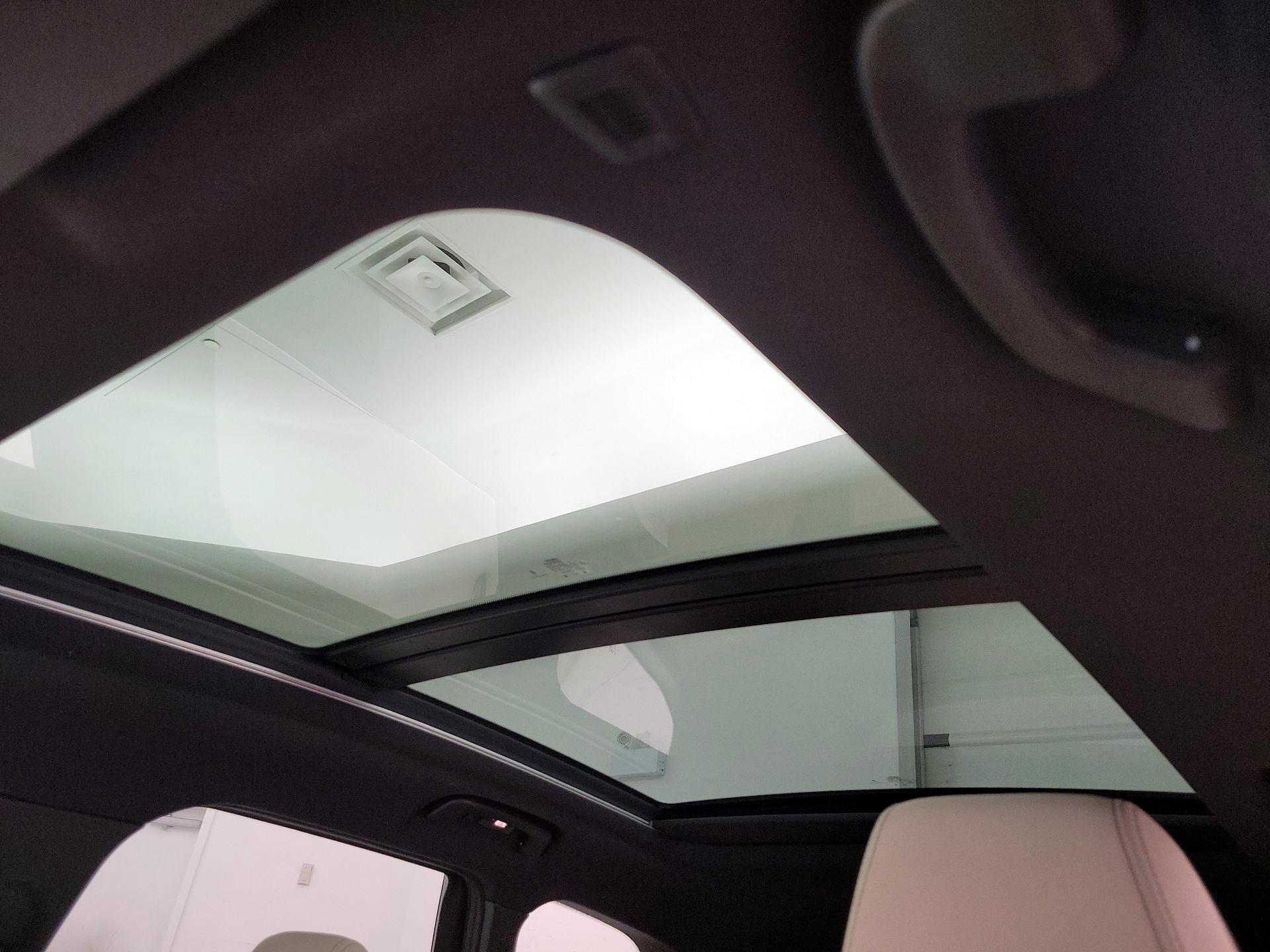 Thumbnail: 2023 BMW X1 - 20