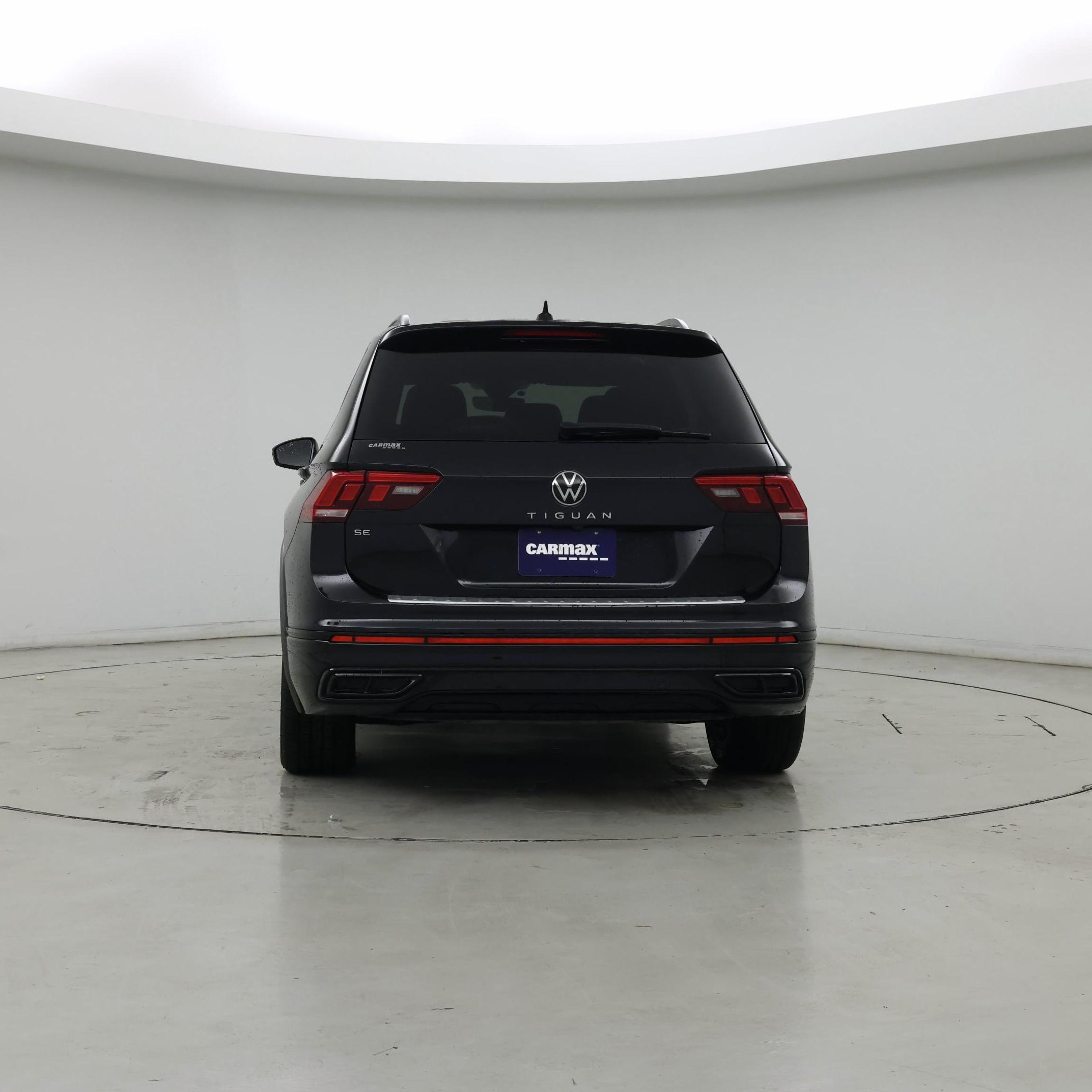 Thumbnail: 2023 Volkswagen Tiguan - 6