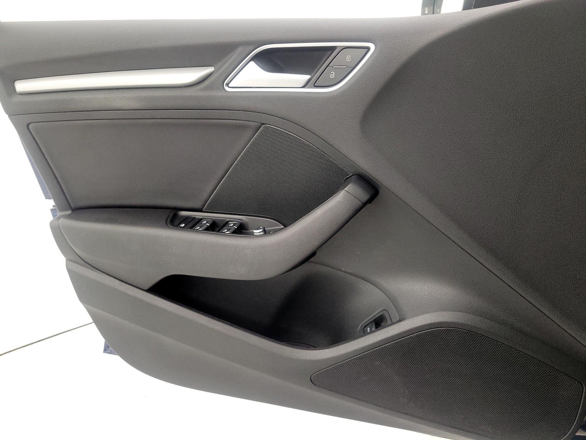 Thumbnail: 2016 Audi A3 - 12