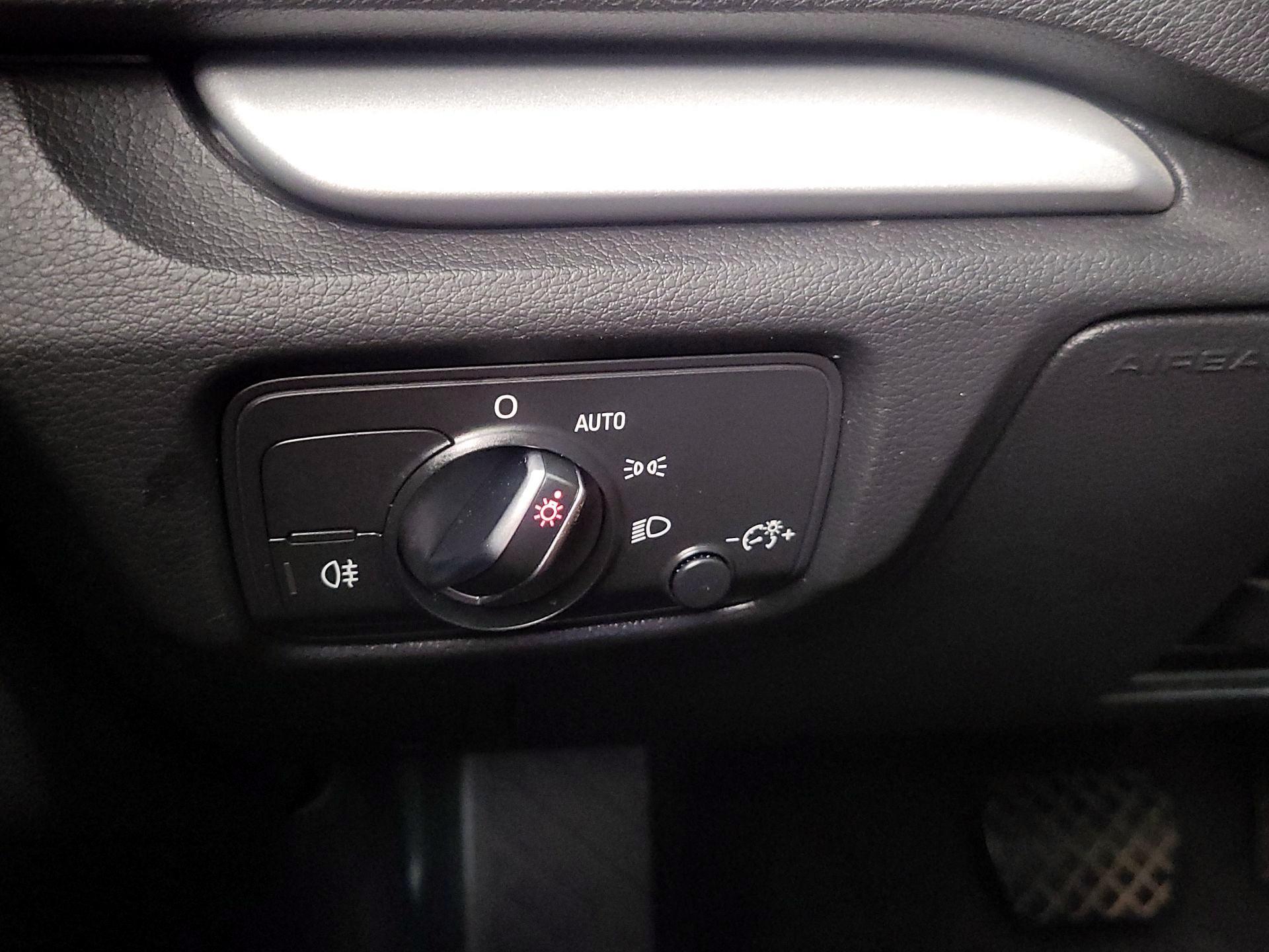 Thumbnail: 2016 Audi A3 - 13