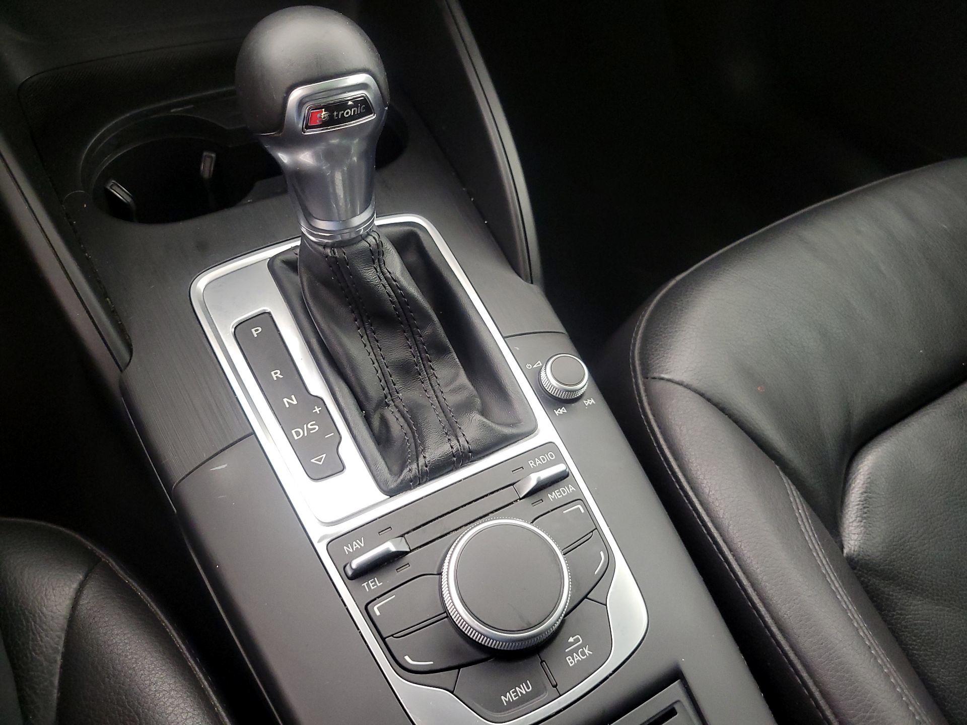 Thumbnail: 2016 Audi A3 - 17