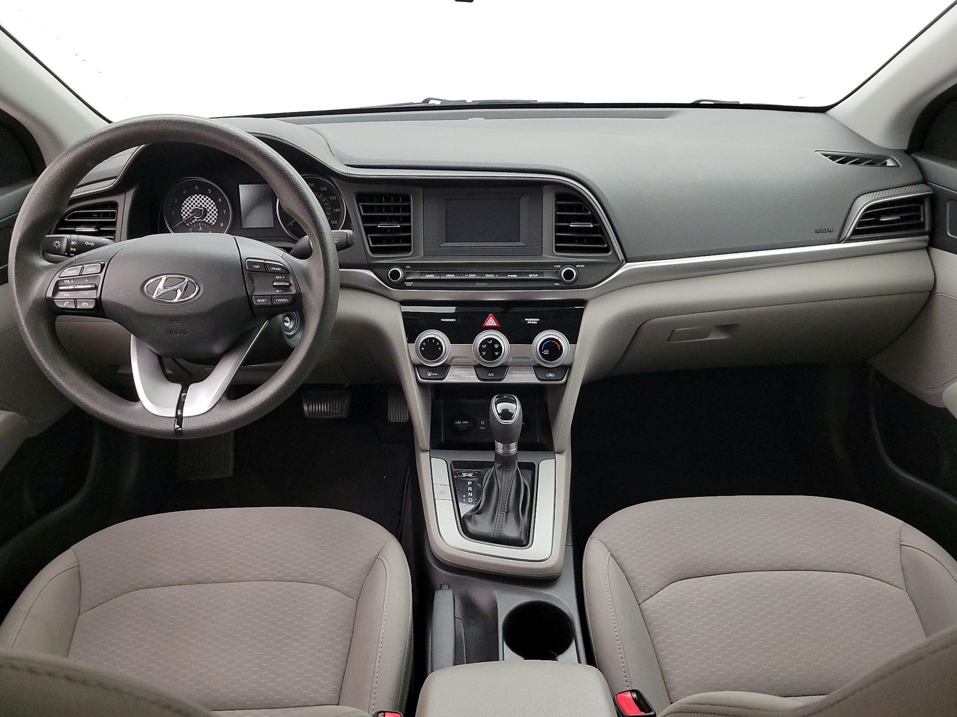 Thumbnail: 2019 Hyundai Elantra - 9