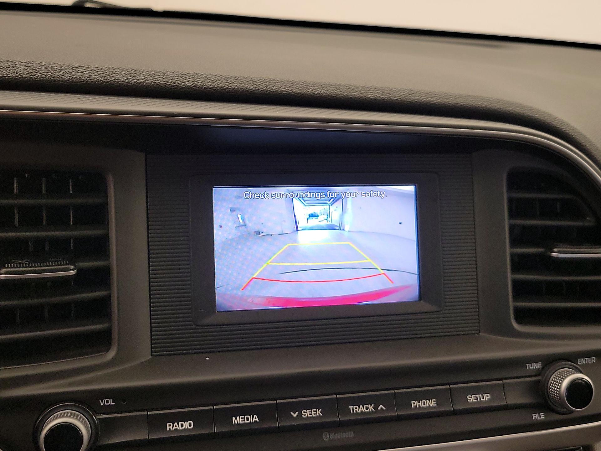 Thumbnail: 2019 Hyundai Elantra - 14