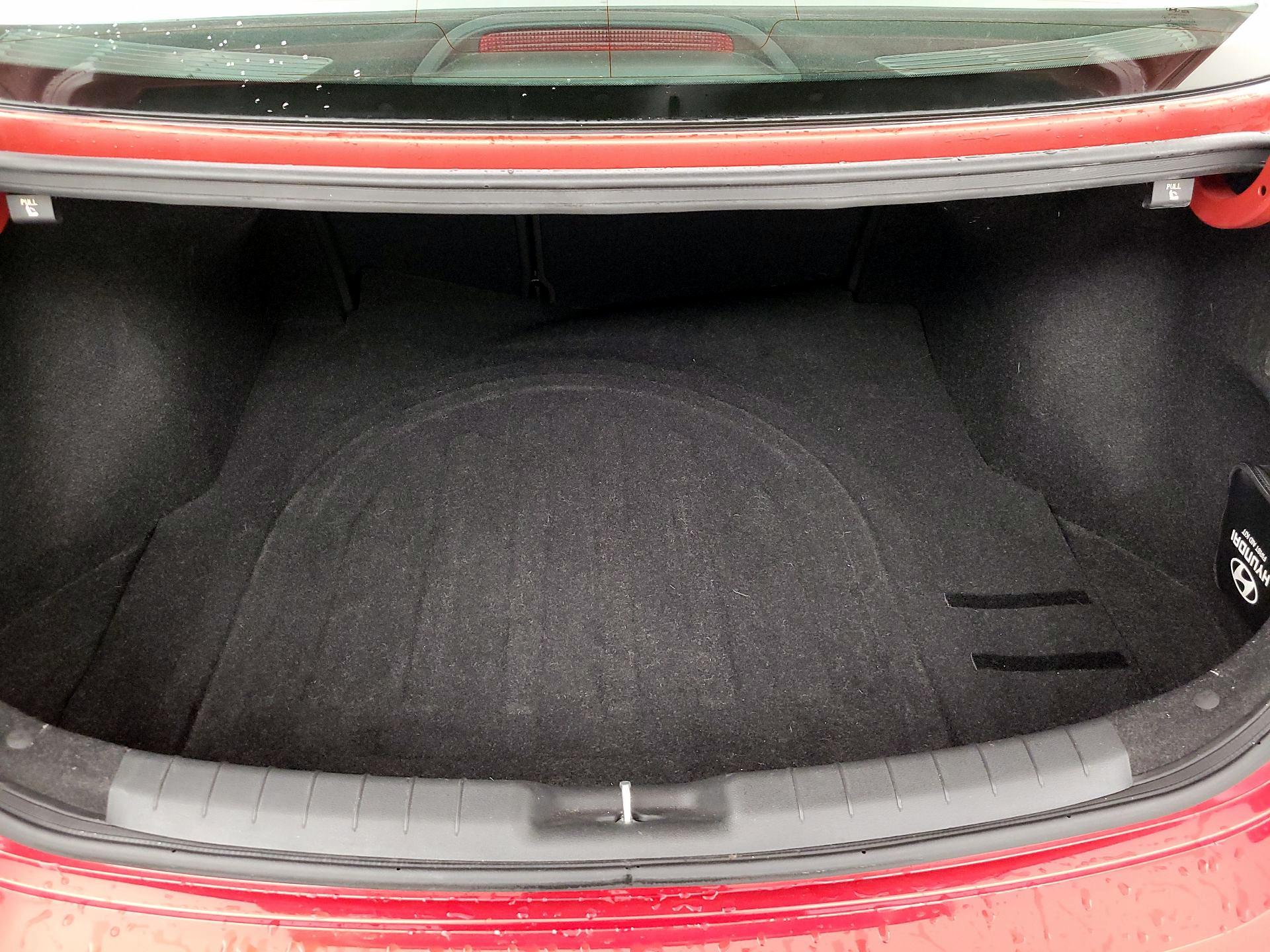 Thumbnail: 2019 Hyundai Elantra - 20