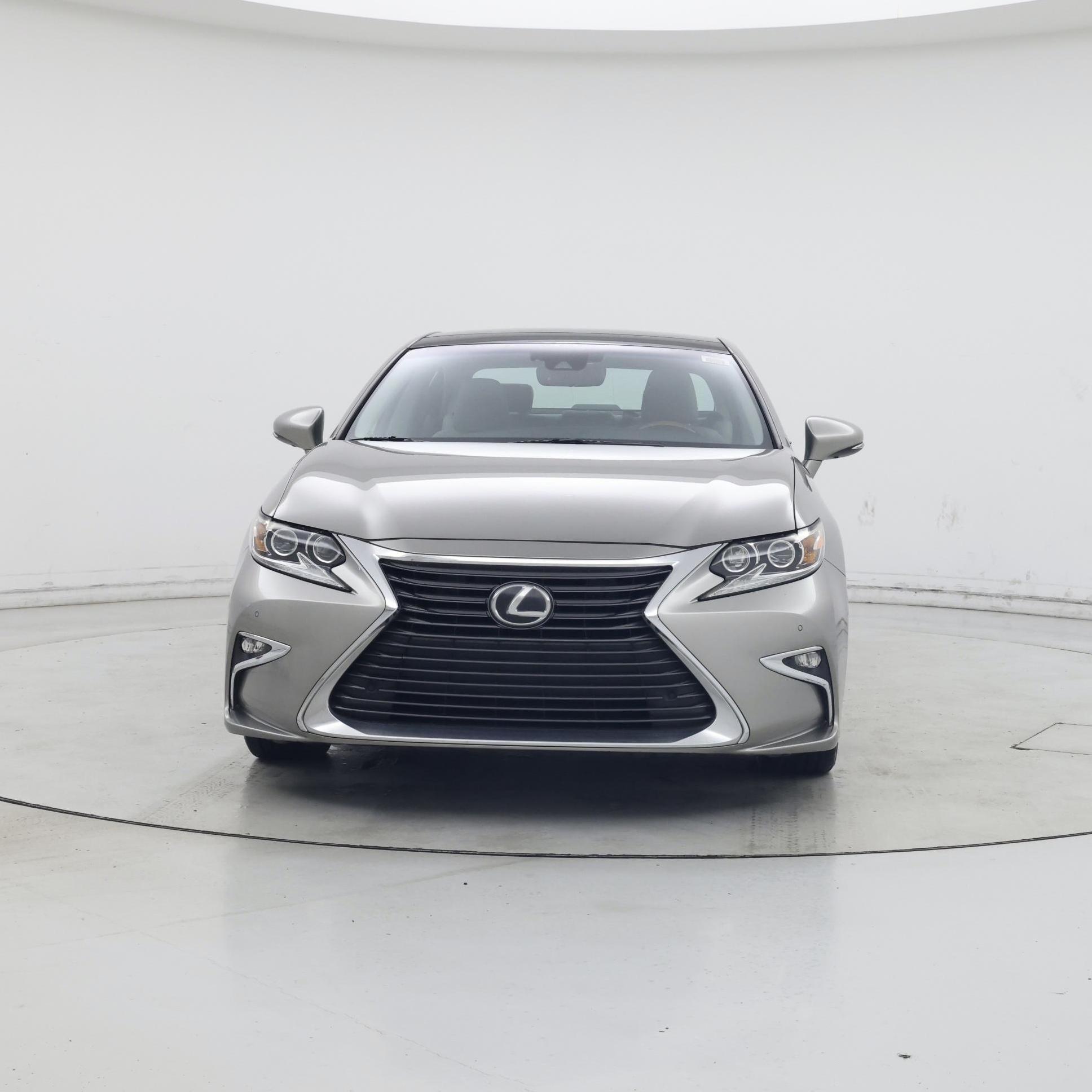 Thumbnail: 2016 Lexus ES - 5