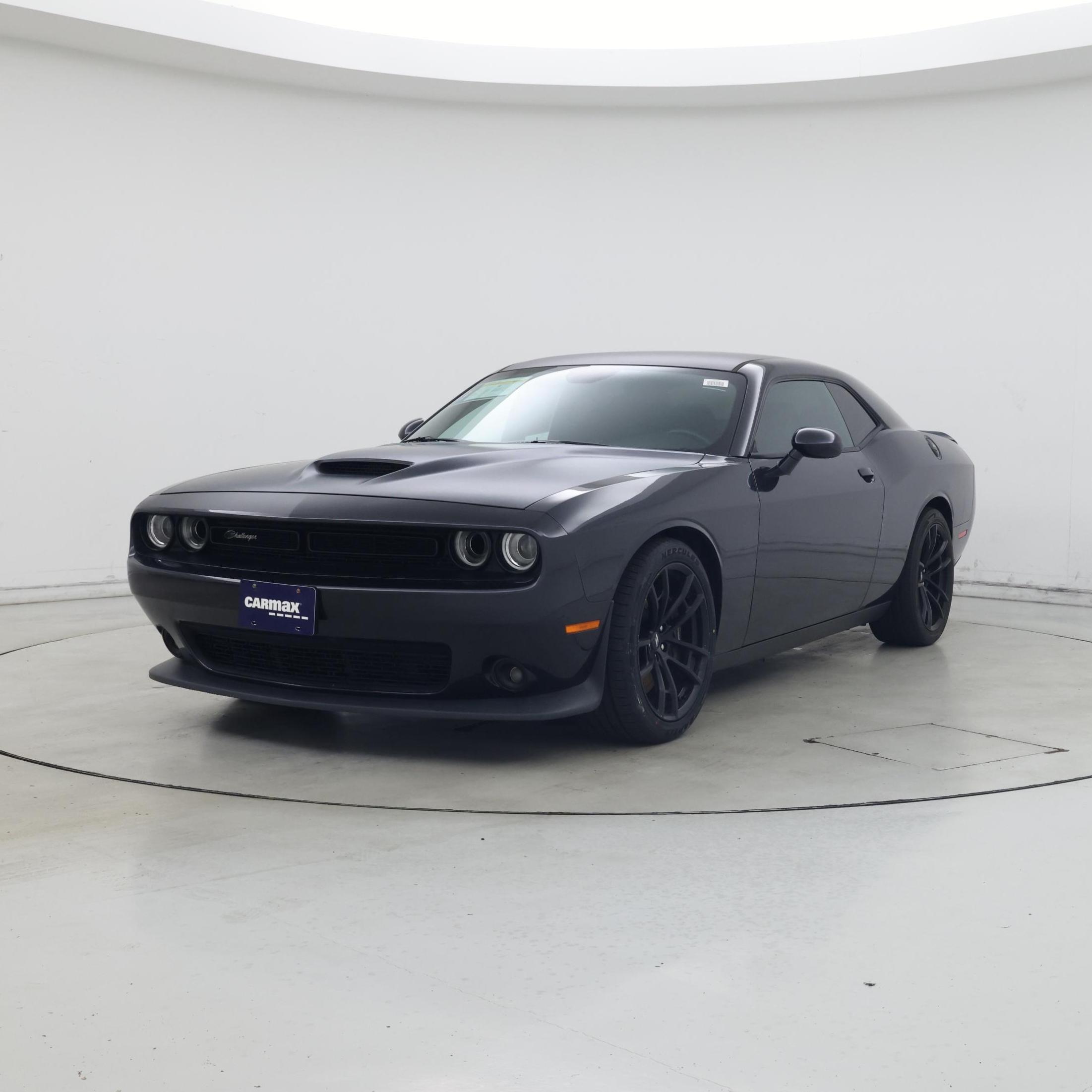 Thumbnail: 2018 Dodge Challenger - 4