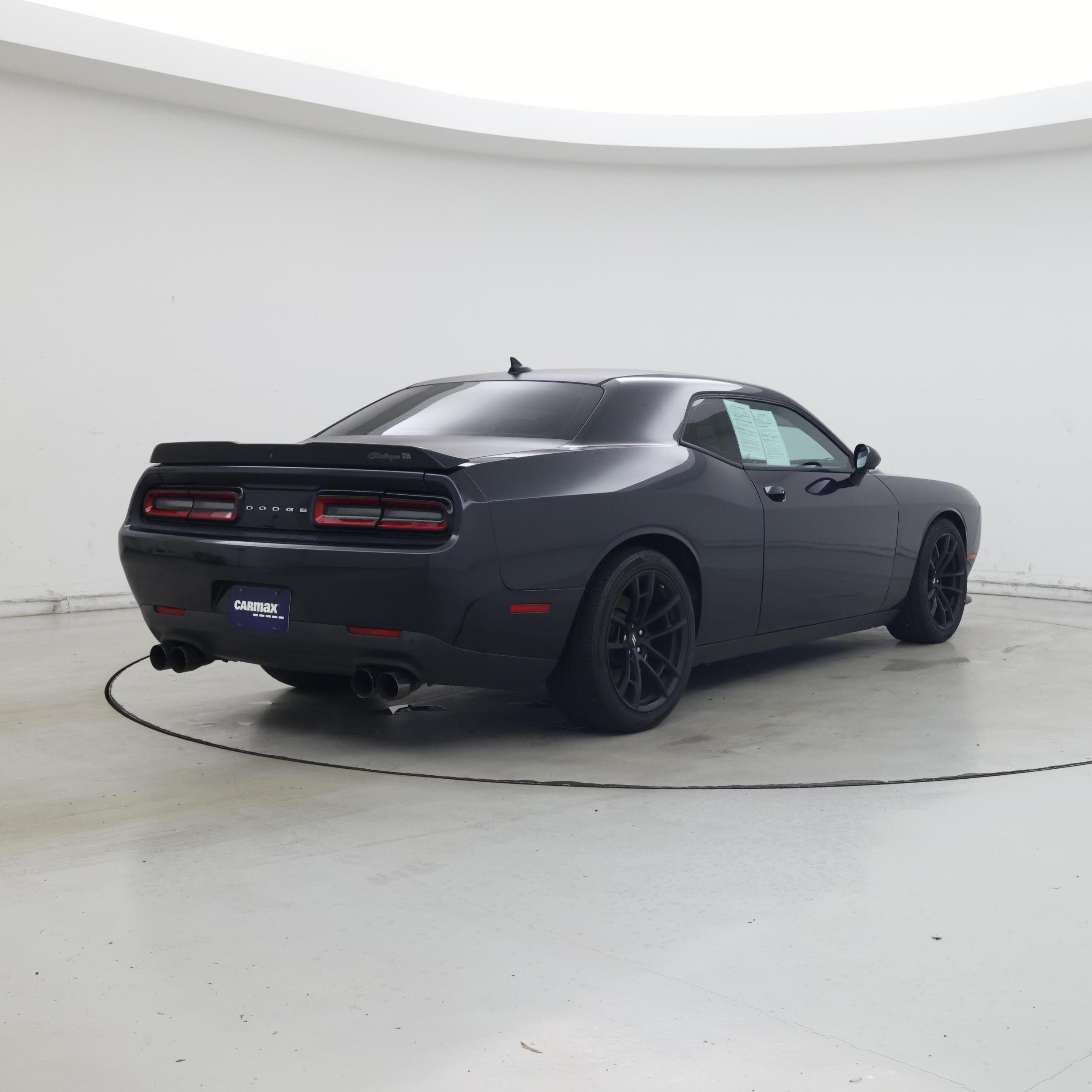 Thumbnail: 2018 Dodge Challenger - 8