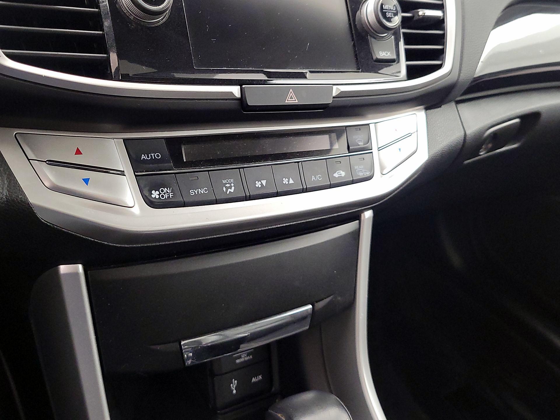 Thumbnail: 2014 Honda Accord - 16