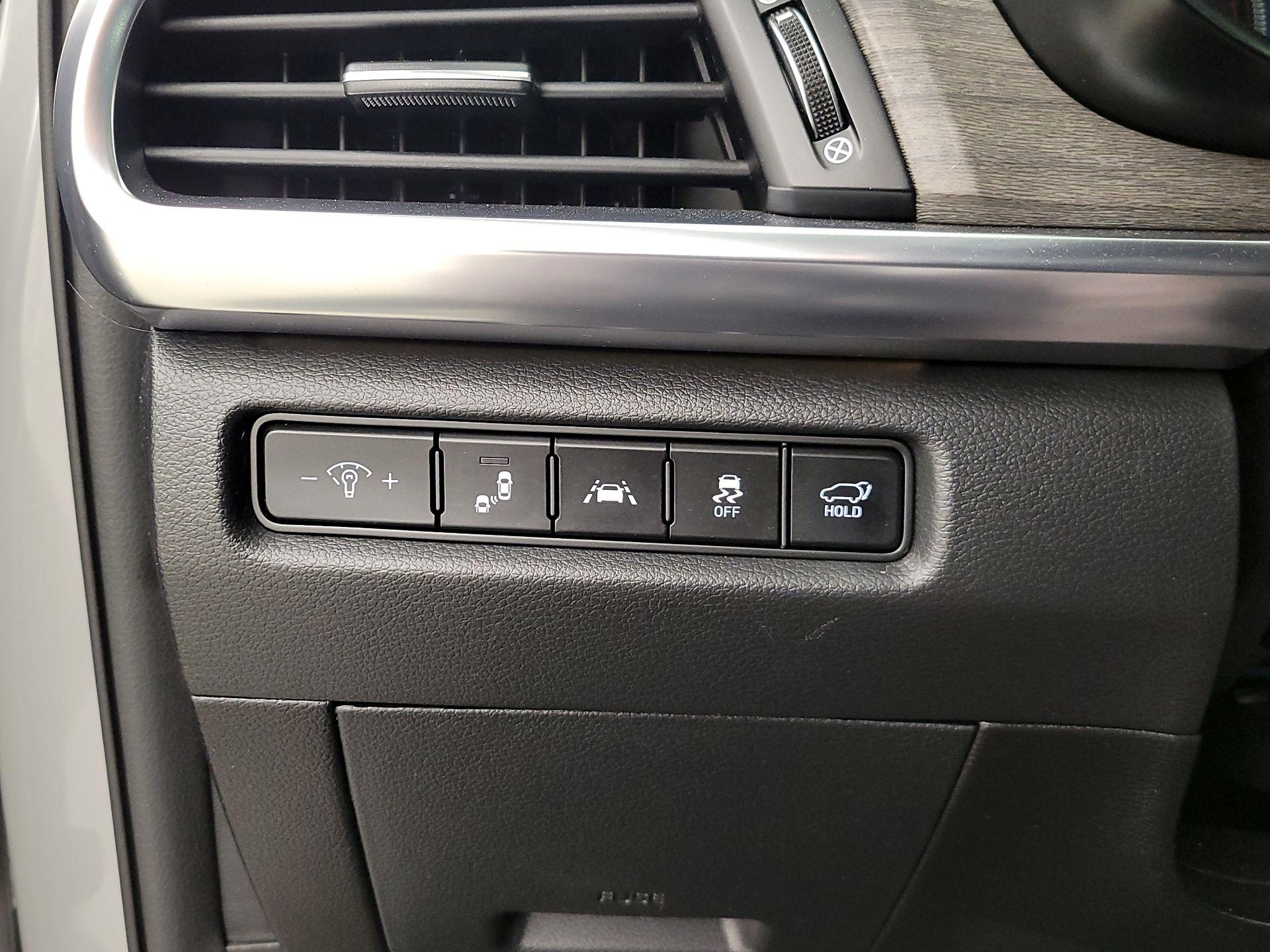 Thumbnail: 2022 Kia Telluride - 13