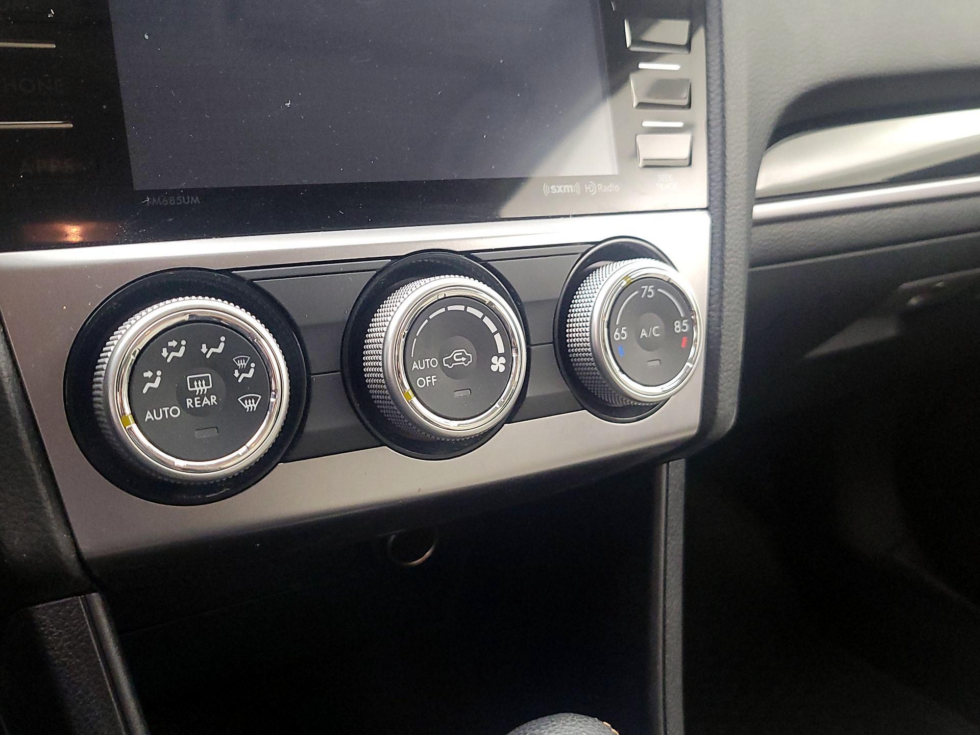 Thumbnail: 2017 Subaru Crosstrek - 16